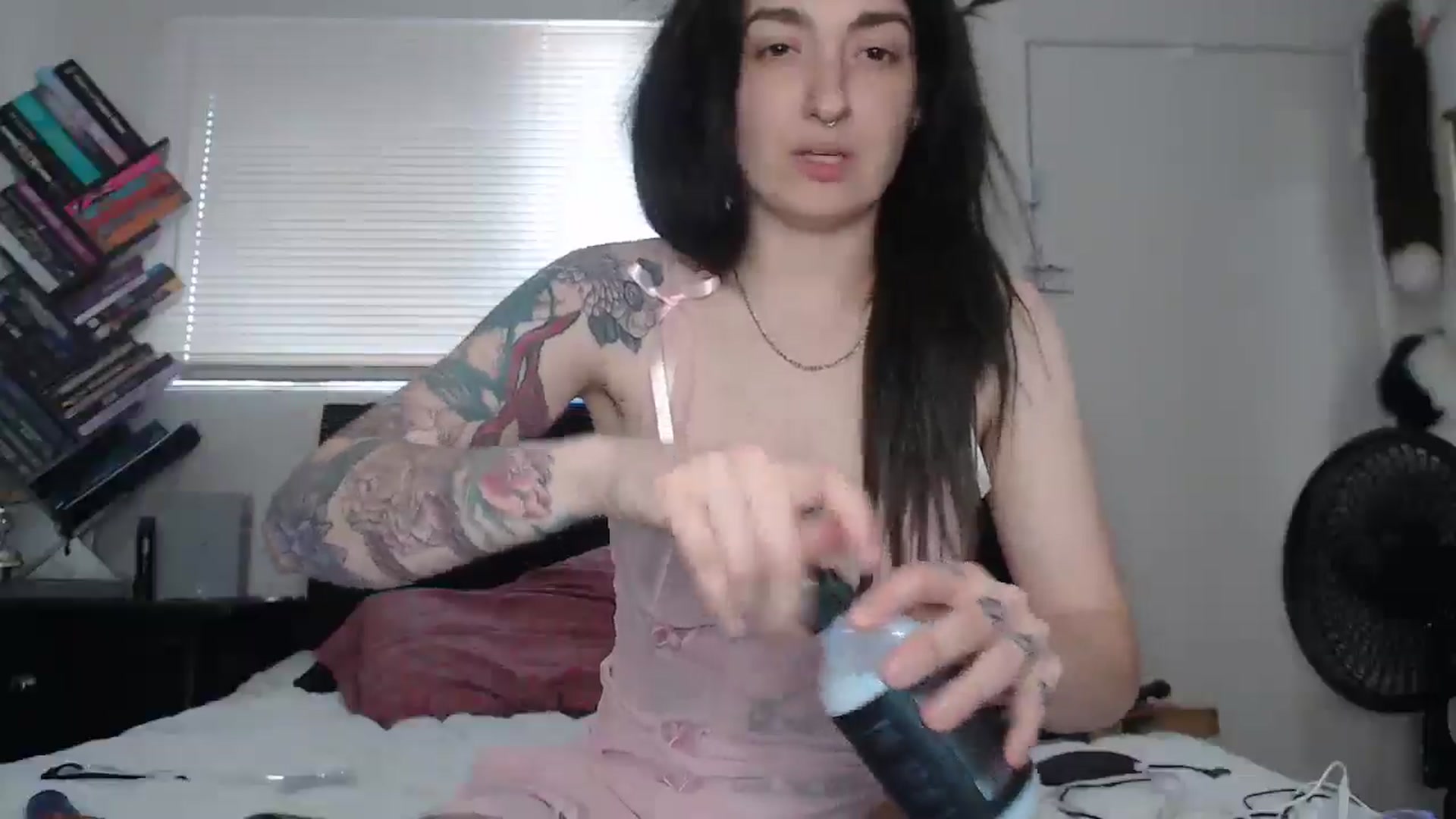 Gallery image thumbnail from MyMazikeen's myfreecams stream on, 05/28/2025, 01:19 image 15 of 20