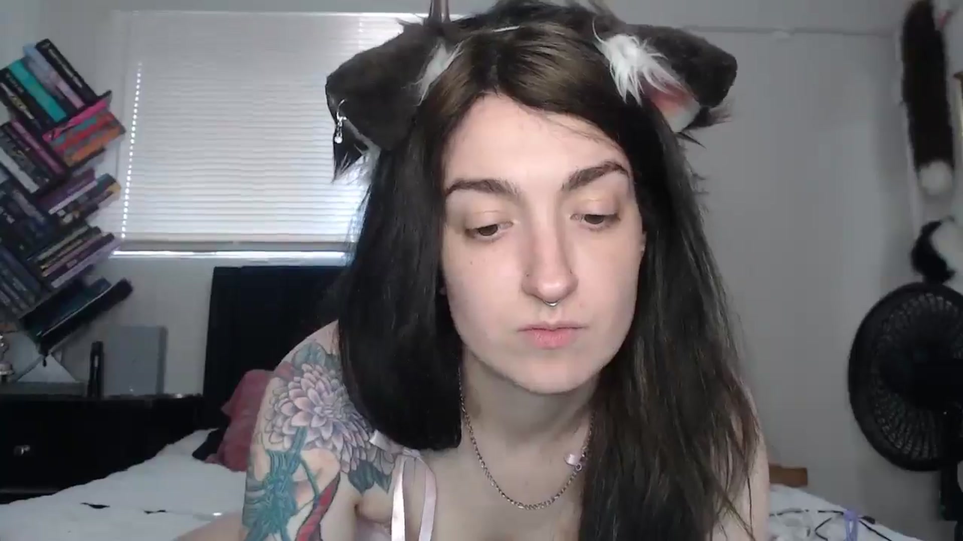 Gallery image thumbnail from MyMazikeen's myfreecams stream on, 05/28/2025, 01:19 image 2 of 20