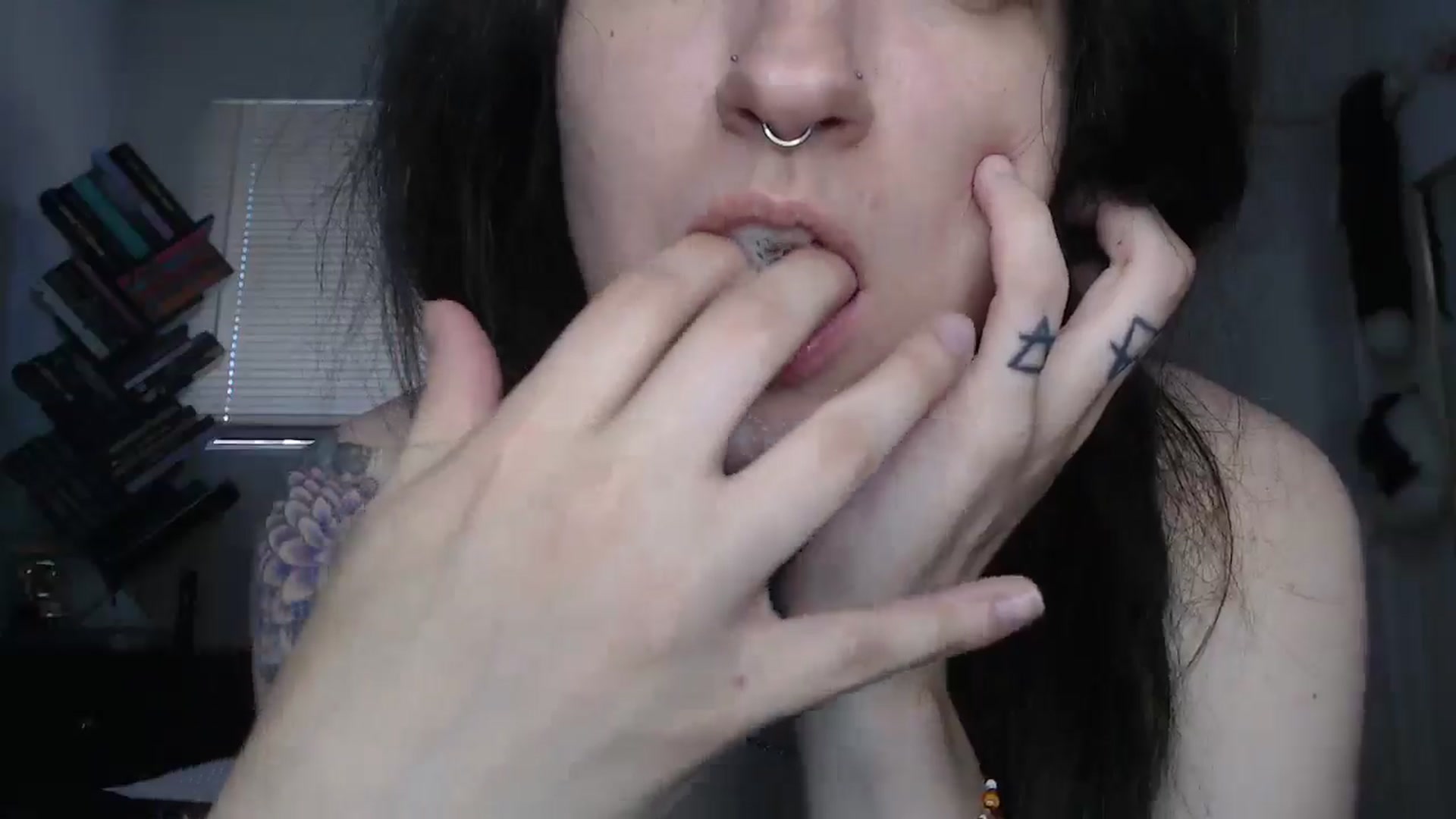 Gallery image thumbnail from MyMazikeen's myfreecams stream on, 05/28/2025, 19:45 image 9 of 20