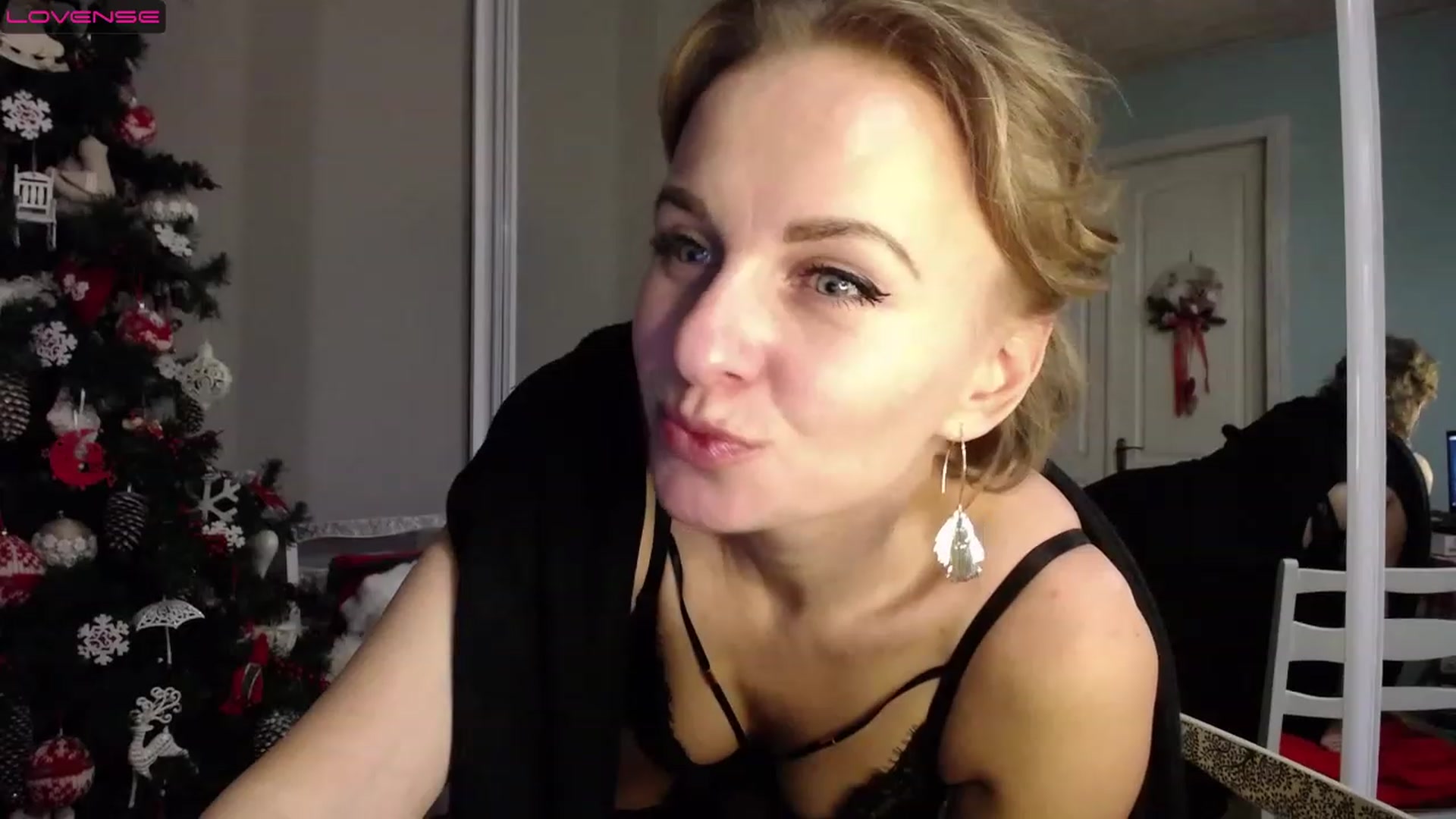 Gallery image thumbnail from MyPlayfullady's myfreecams stream on, 12/11/2022, 12:25 image 5 of 20