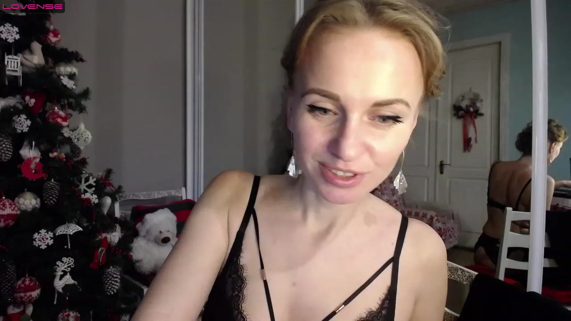 Gallery image thumbnail from MyPlayfullady's myfreecams stream on, 12/11/2022, 12:25 image 11 of 20