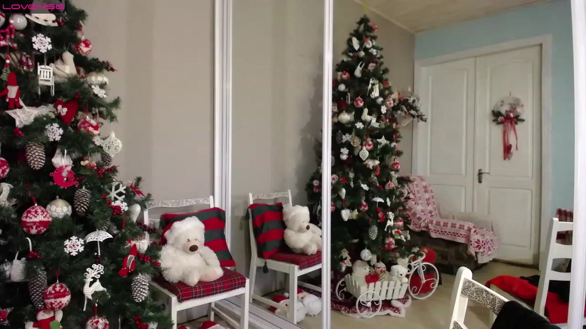 Gallery image thumbnail from MyPlayfullady's myfreecams stream on, 12/11/2022, 12:25 image 18 of 20