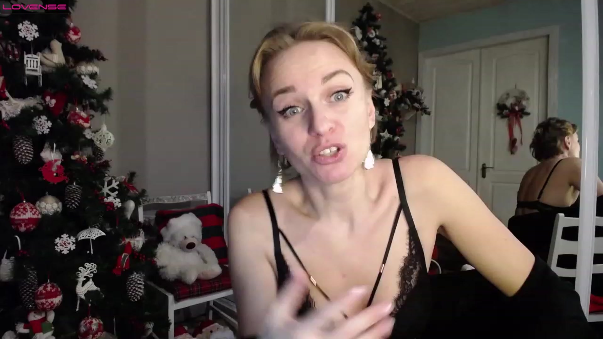 Gallery image thumbnail from MyPlayfullady's myfreecams stream on, 12/11/2022, 15:18 image 4 of 20