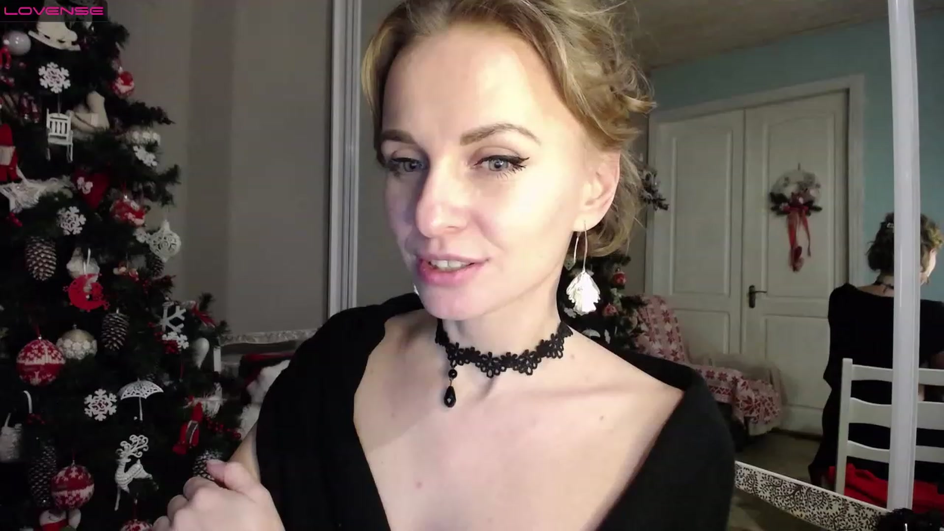 Gallery image thumbnail from MyPlayfullady's myfreecams stream on, 12/11/2022, 17:18 image 18 of 20