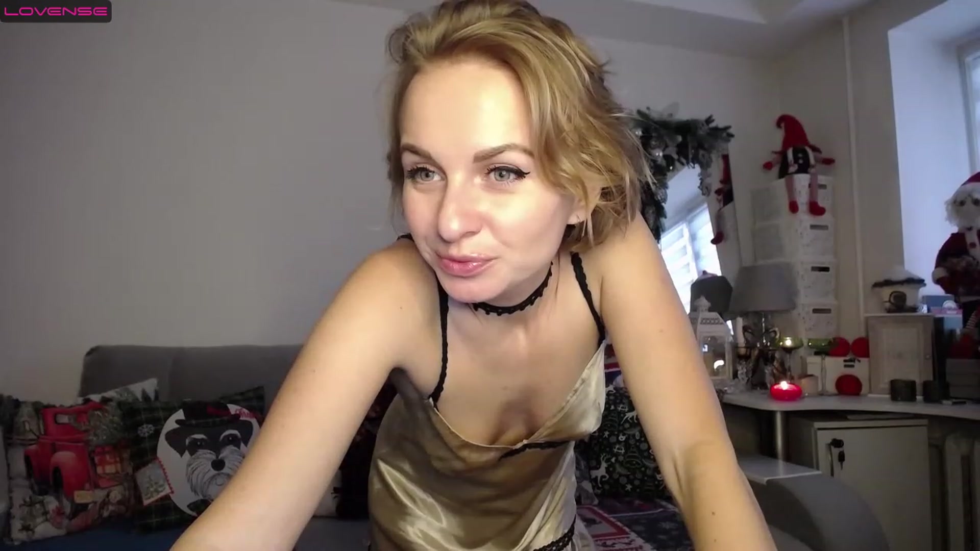 Gallery image thumbnail from MyPlayfullady's myfreecams stream on, 12/12/2022, 11:40 image 6 of 20
