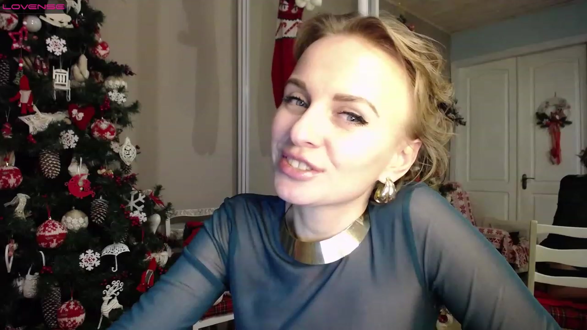 Gallery image thumbnail from MyPlayfullady's myfreecams stream on, 12/16/2022, 18:19 image 12 of 20