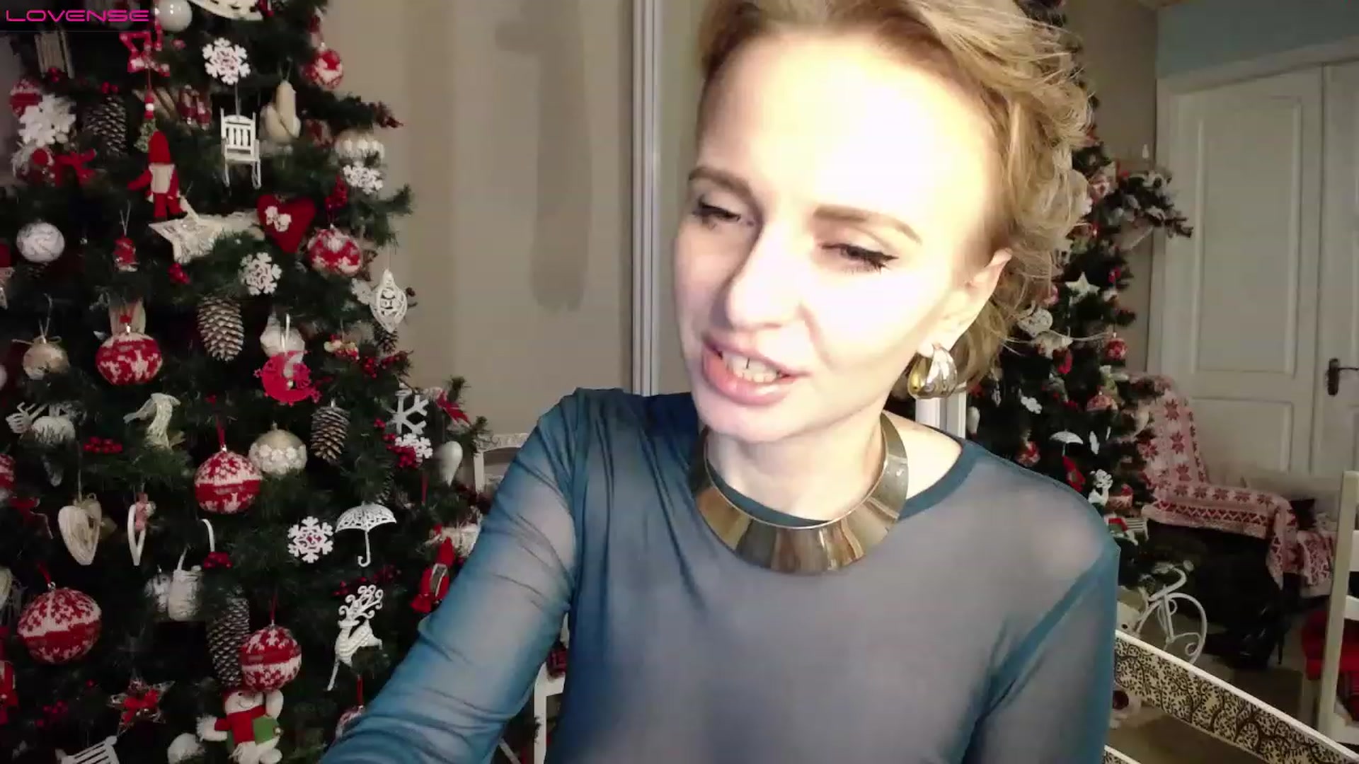Gallery image thumbnail from MyPlayfullady's myfreecams stream on, 12/16/2022, 18:19 image 8 of 20