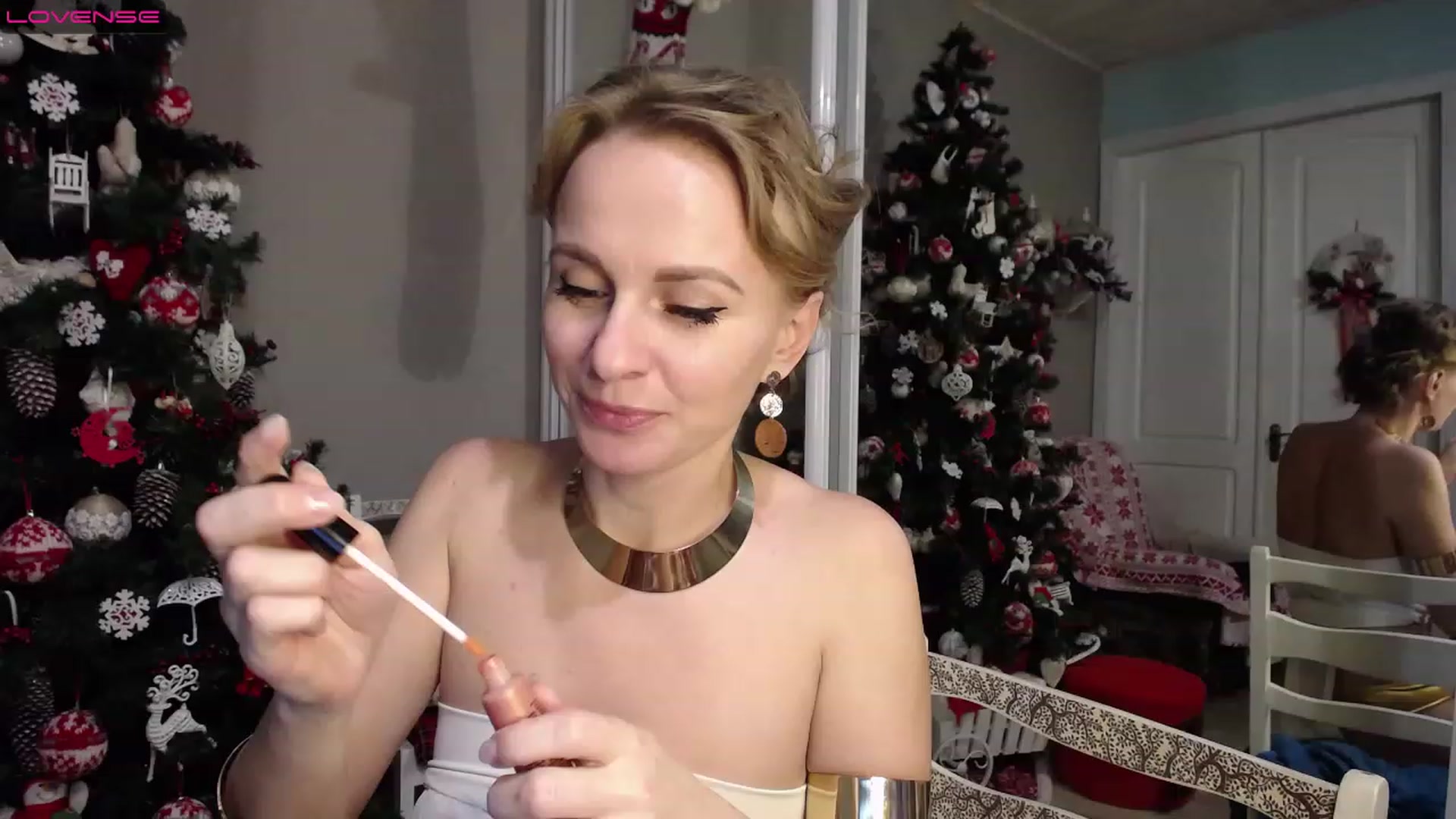 Gallery image thumbnail from MyPlayfullady's myfreecams stream on, 12/18/2022, 14:59 image 11 of 20