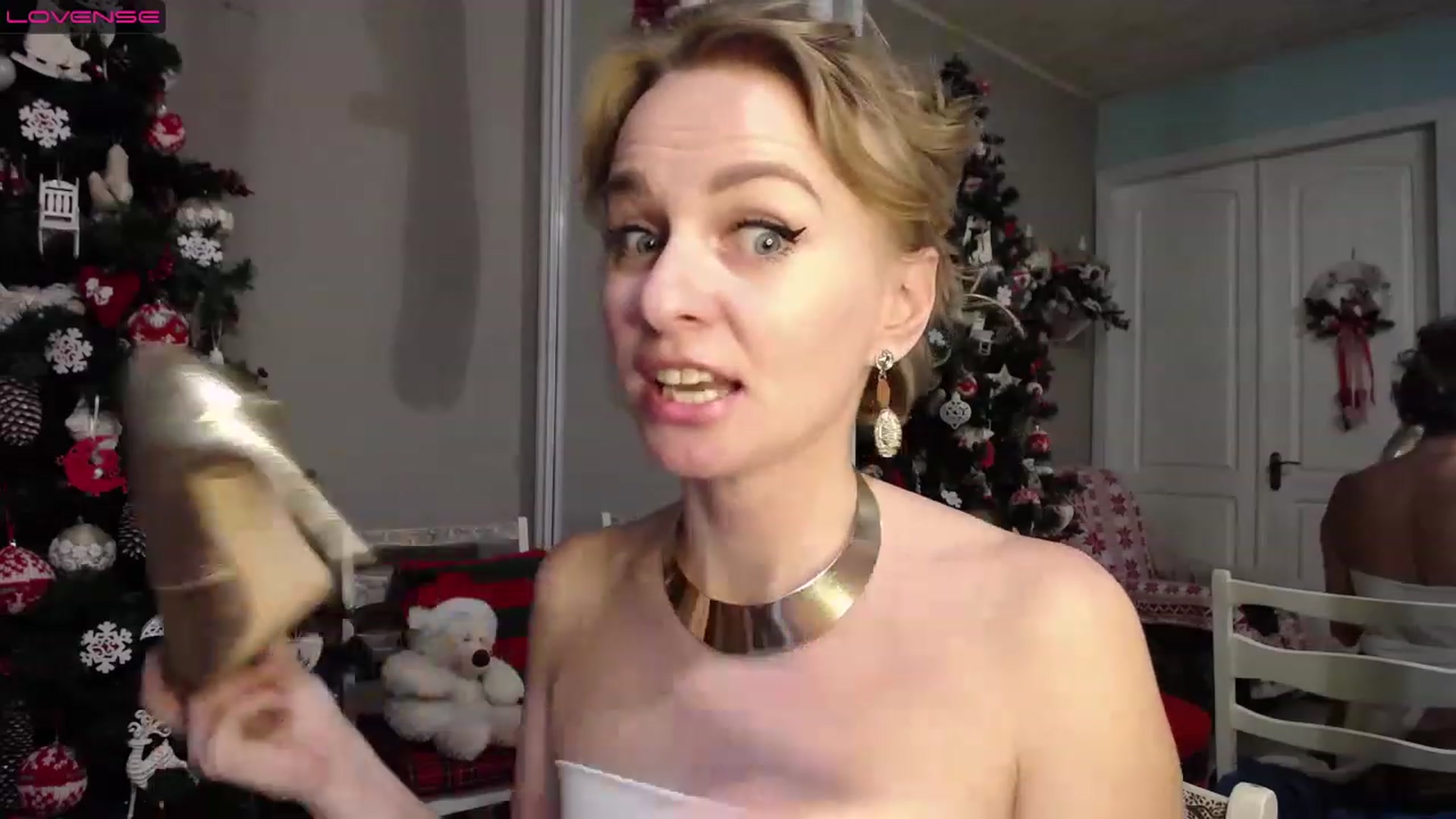 Gallery image thumbnail from MyPlayfullady's myfreecams stream on, 12/18/2022, 14:59 image 15 of 20