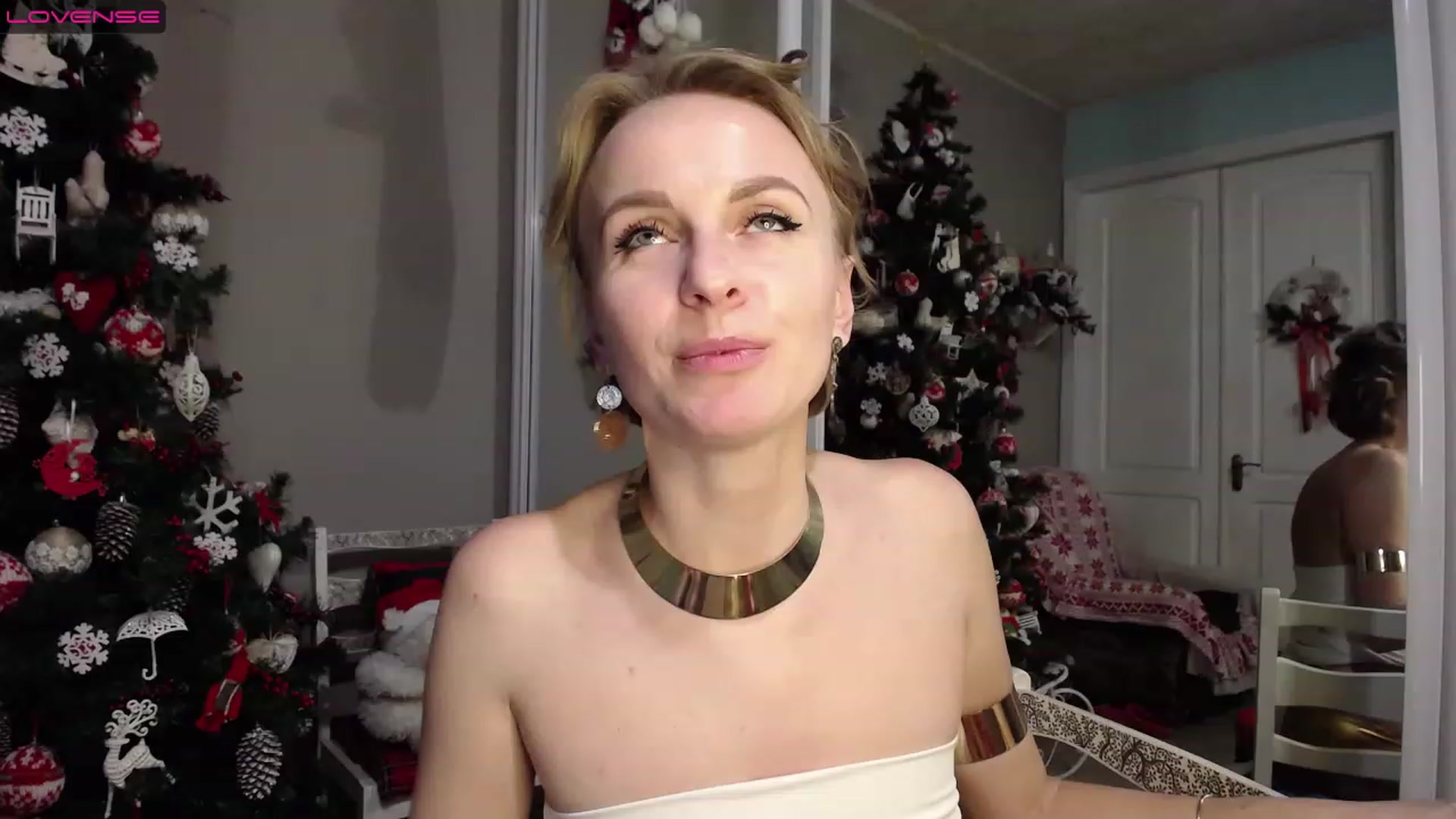 Gallery image thumbnail from MyPlayfullady's myfreecams stream on, 12/18/2022, 17:03 image 5 of 20