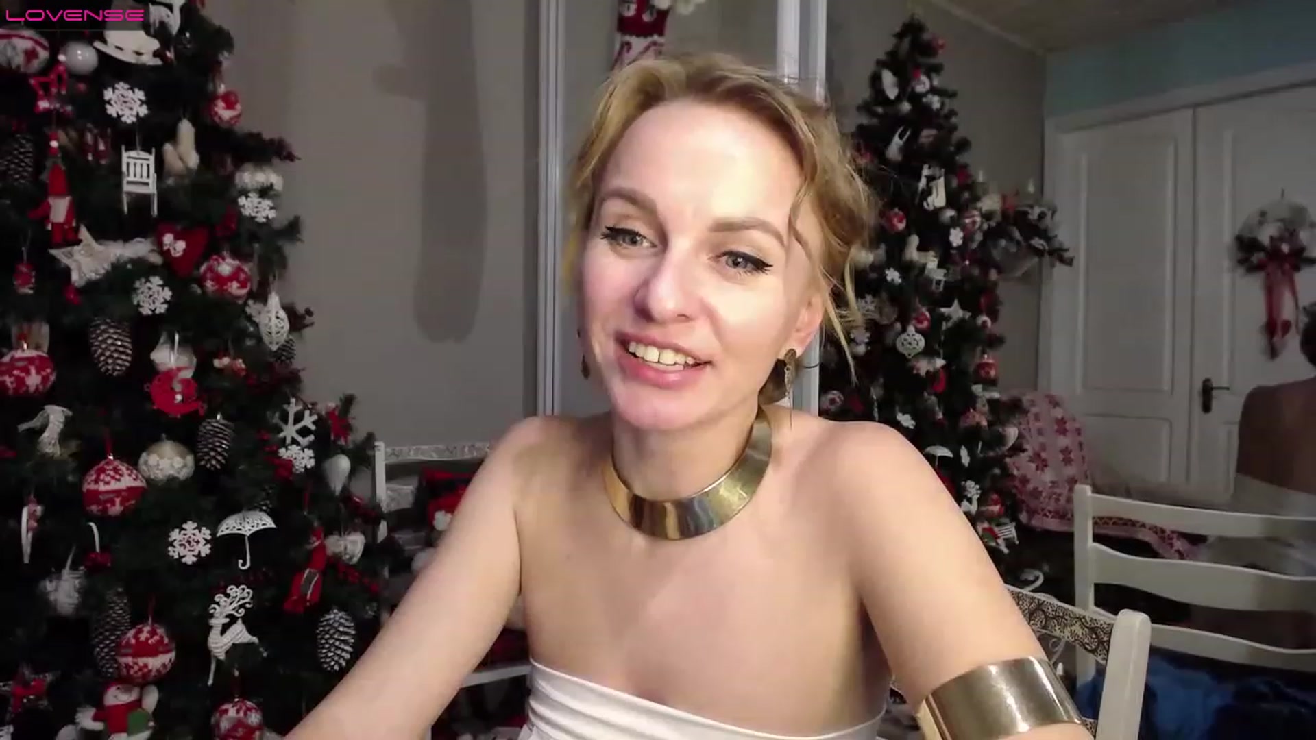 Gallery image thumbnail from MyPlayfullady's myfreecams stream on, 12/18/2022, 18:05 image 17 of 20