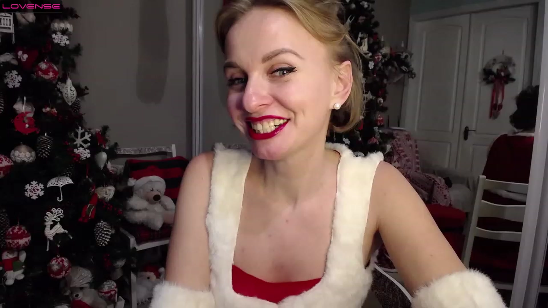 Gallery image thumbnail from MyPlayfullady's myfreecams stream on, 12/23/2022, 15:07 image 11 of 20