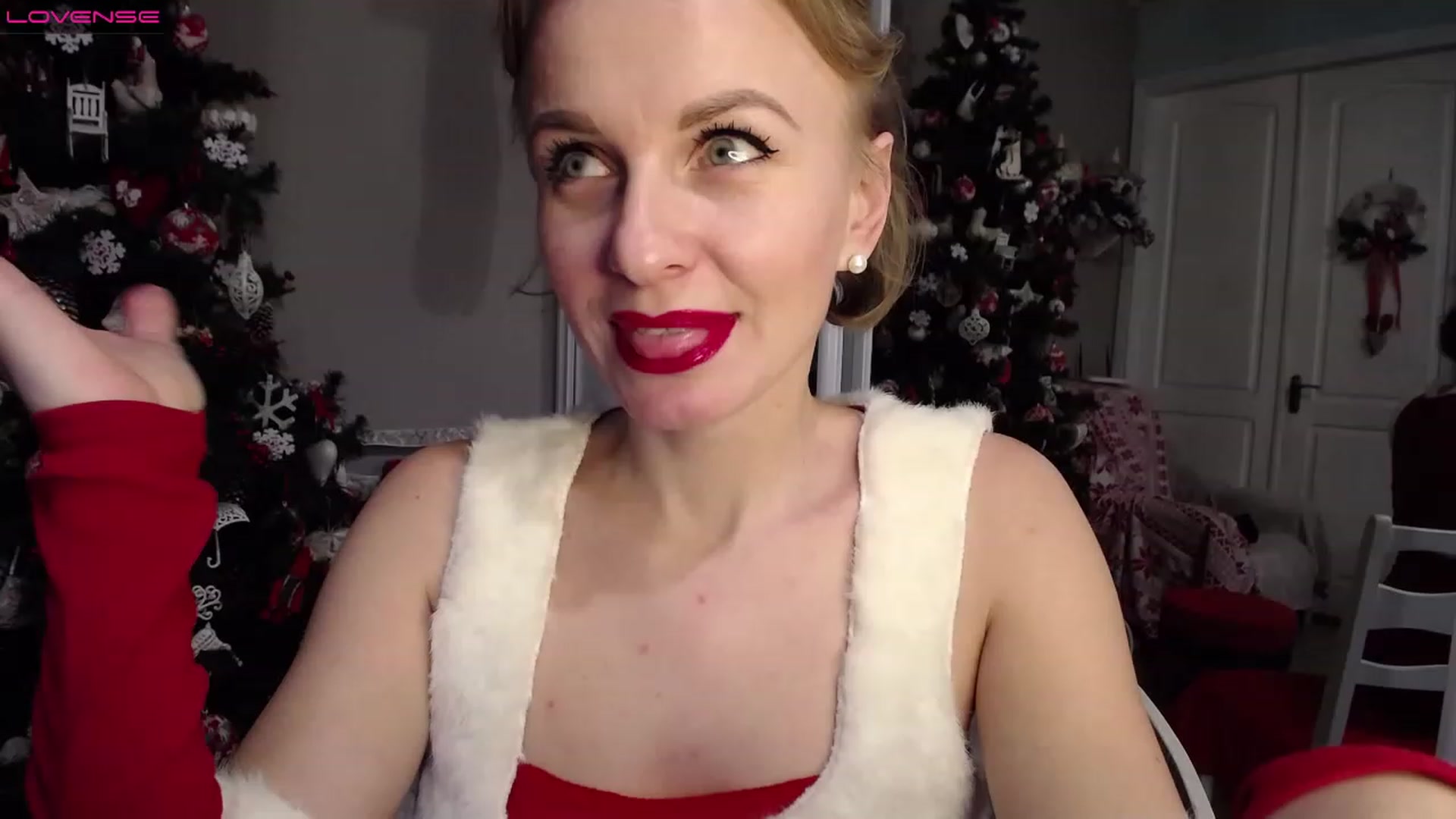 Gallery image thumbnail from MyPlayfullady's myfreecams stream on, 12/23/2022, 15:07 image 3 of 20