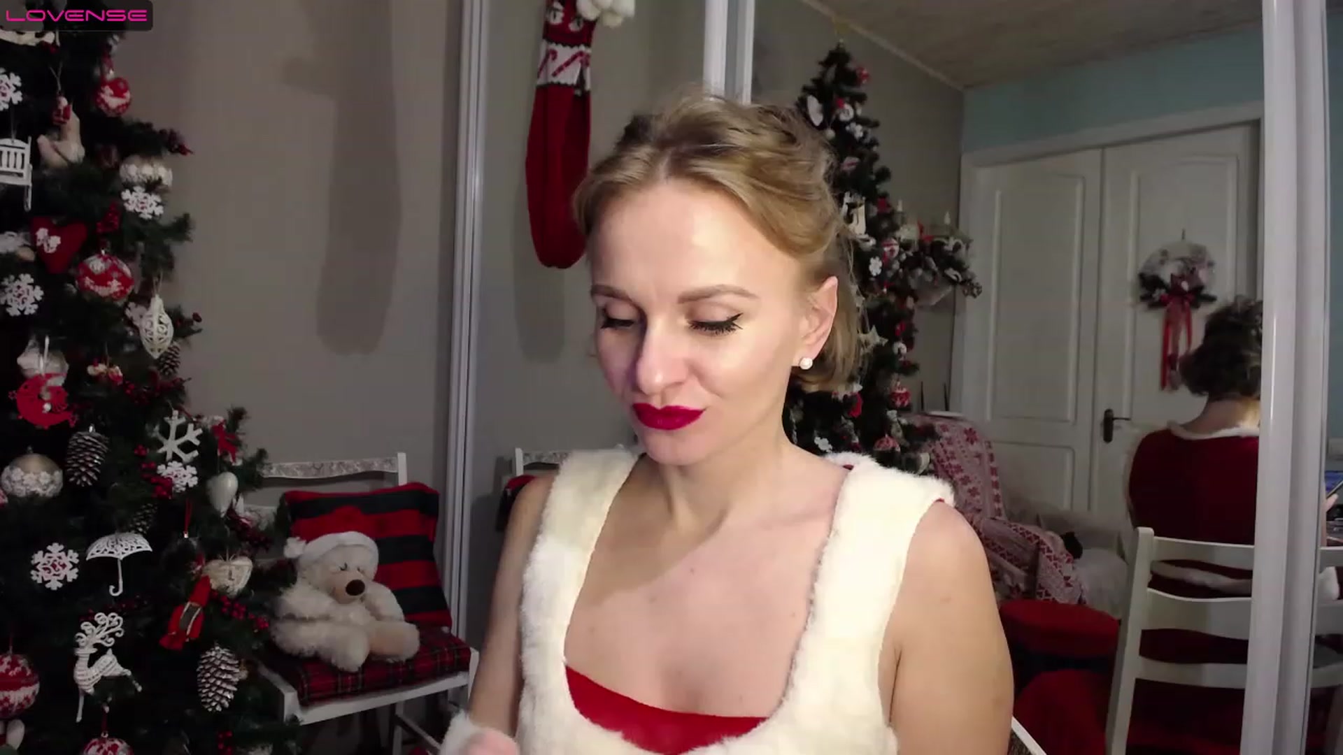 Gallery image thumbnail from MyPlayfullady's myfreecams stream on, 12/23/2022, 15:07 image 10 of 20