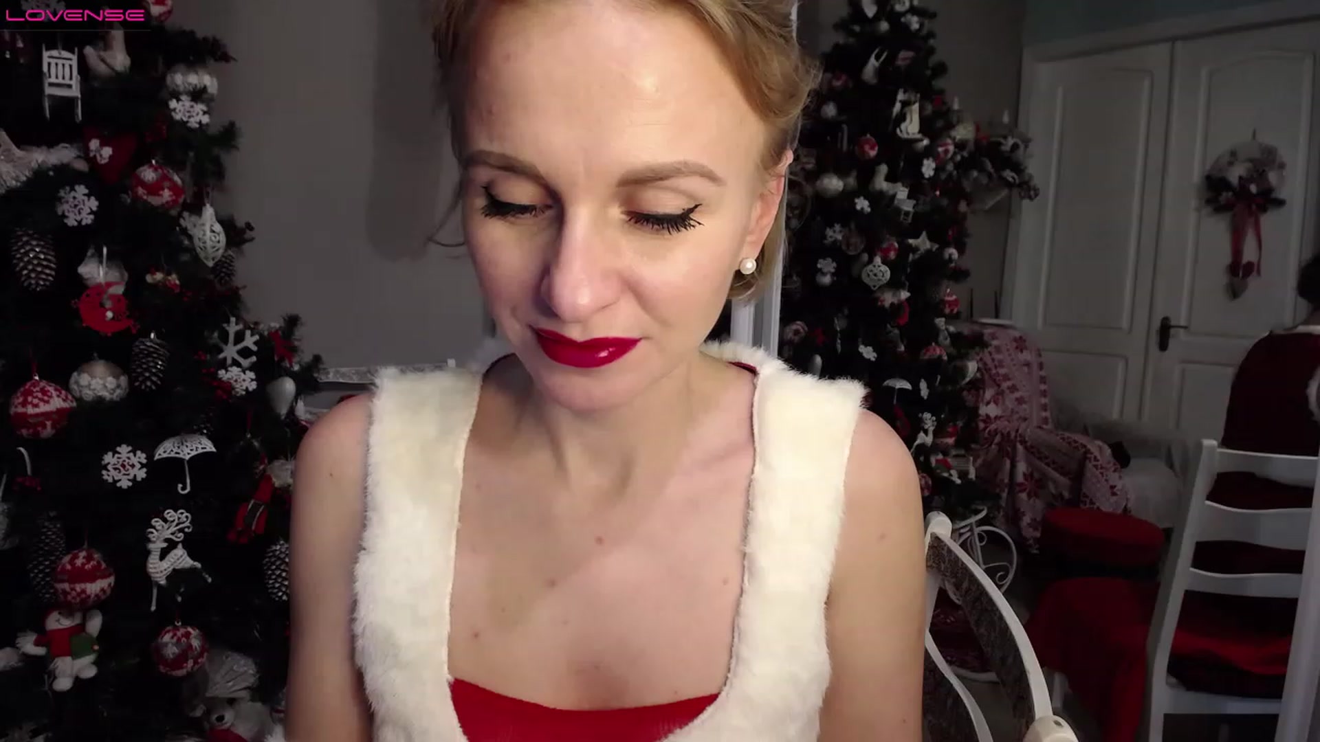 Gallery image thumbnail from MyPlayfullady's myfreecams stream on, 12/23/2022, 15:07 image 5 of 20