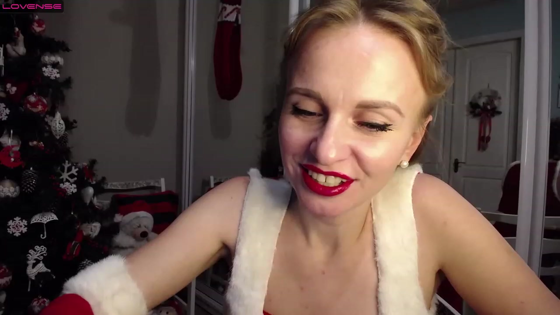 Gallery image thumbnail from MyPlayfullady's myfreecams stream on, 12/23/2022, 15:07 image 14 of 20