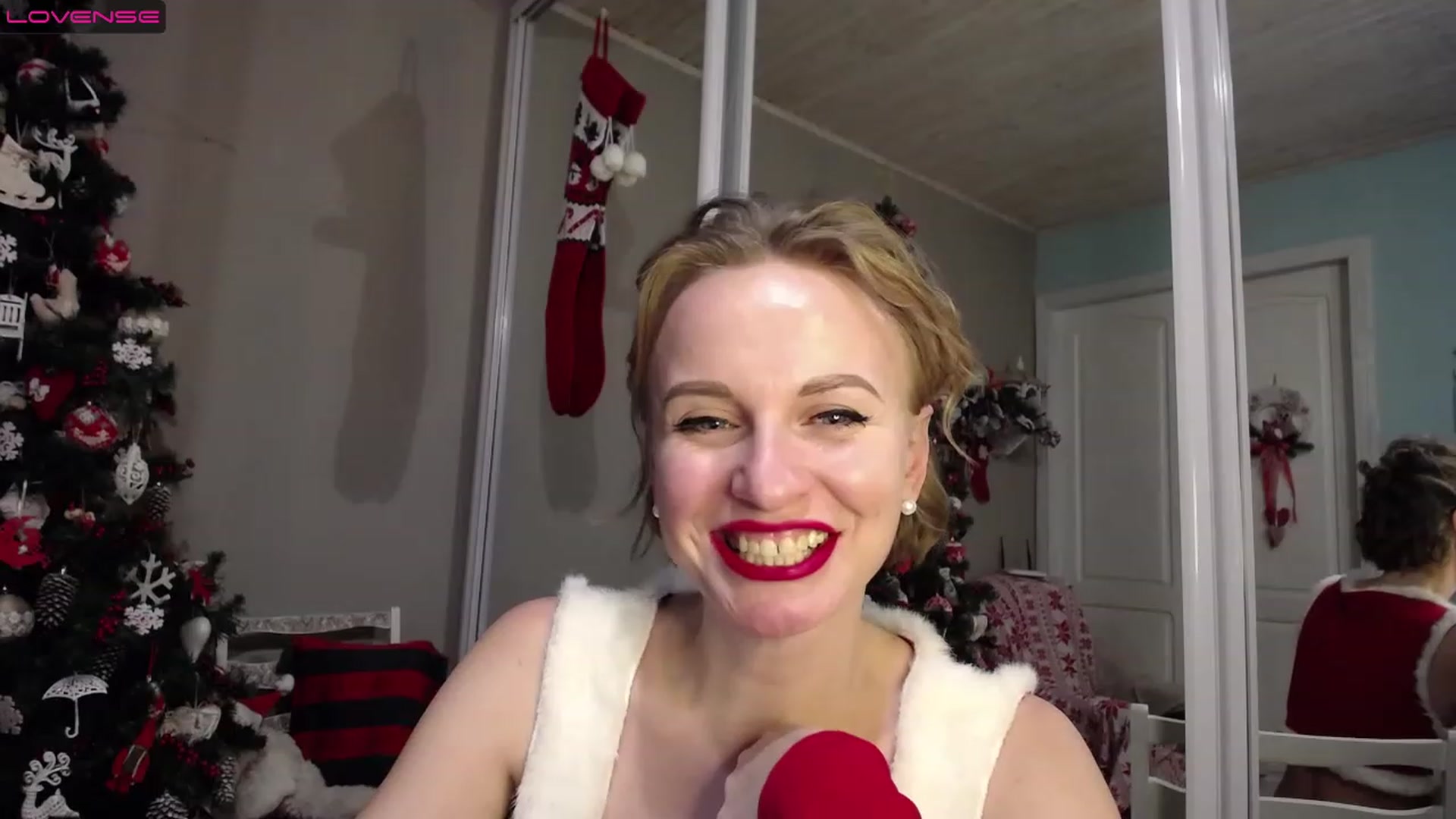 Gallery image thumbnail from MyPlayfullady's myfreecams stream on, 12/24/2022, 16:48 image 9 of 20