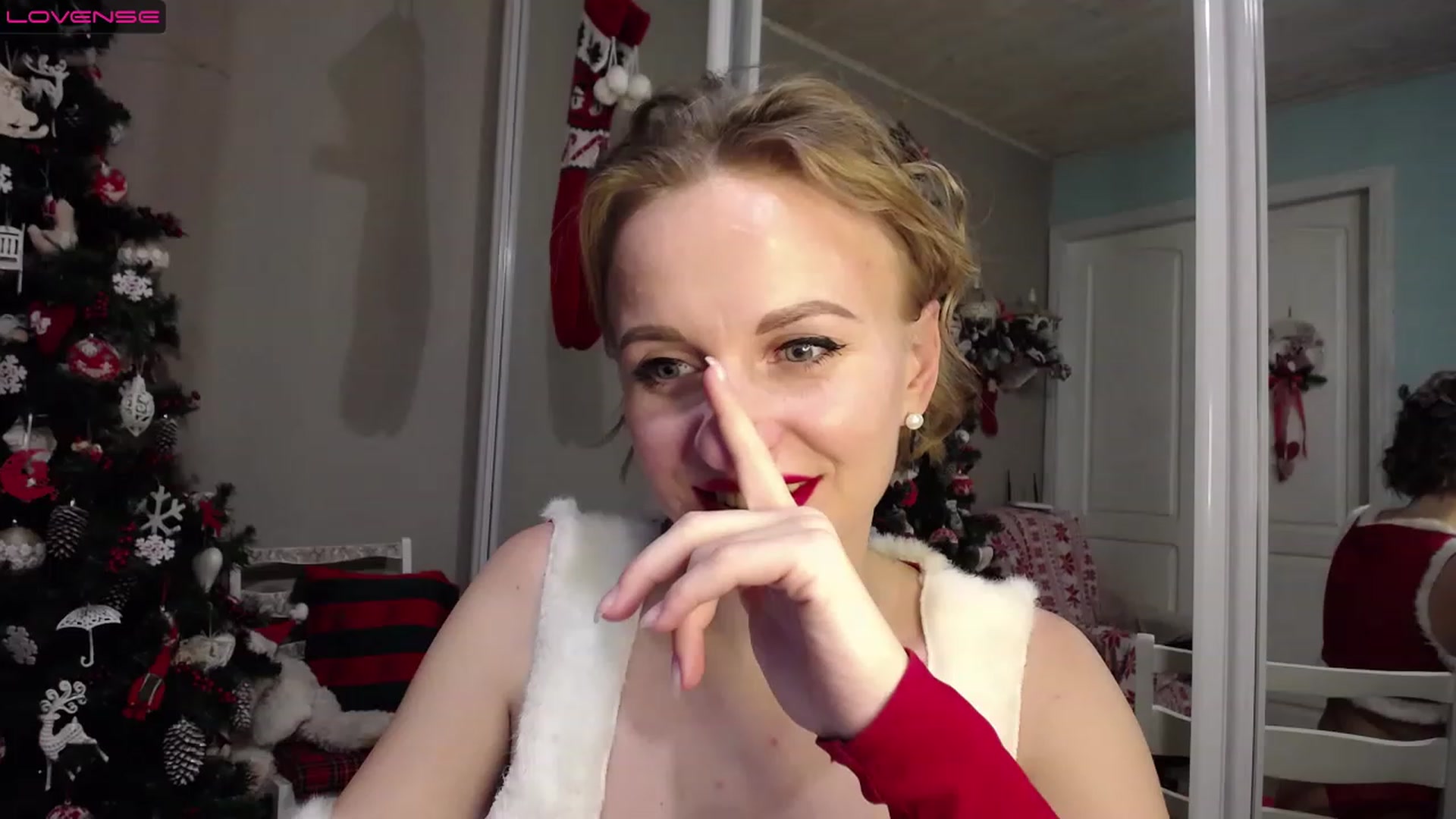Gallery image thumbnail from MyPlayfullady's myfreecams stream on, 12/24/2022, 16:48 image 10 of 20