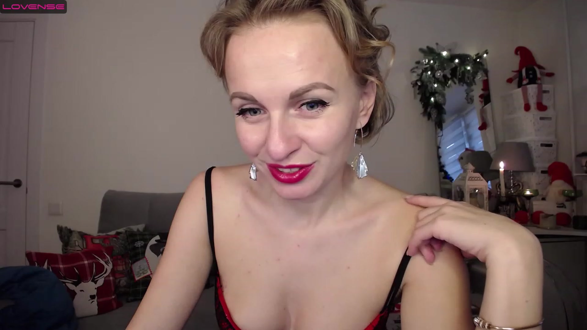 Gallery image thumbnail from MyPlayfullady's myfreecams stream on, 12/25/2022, 11:29 image 11 of 20