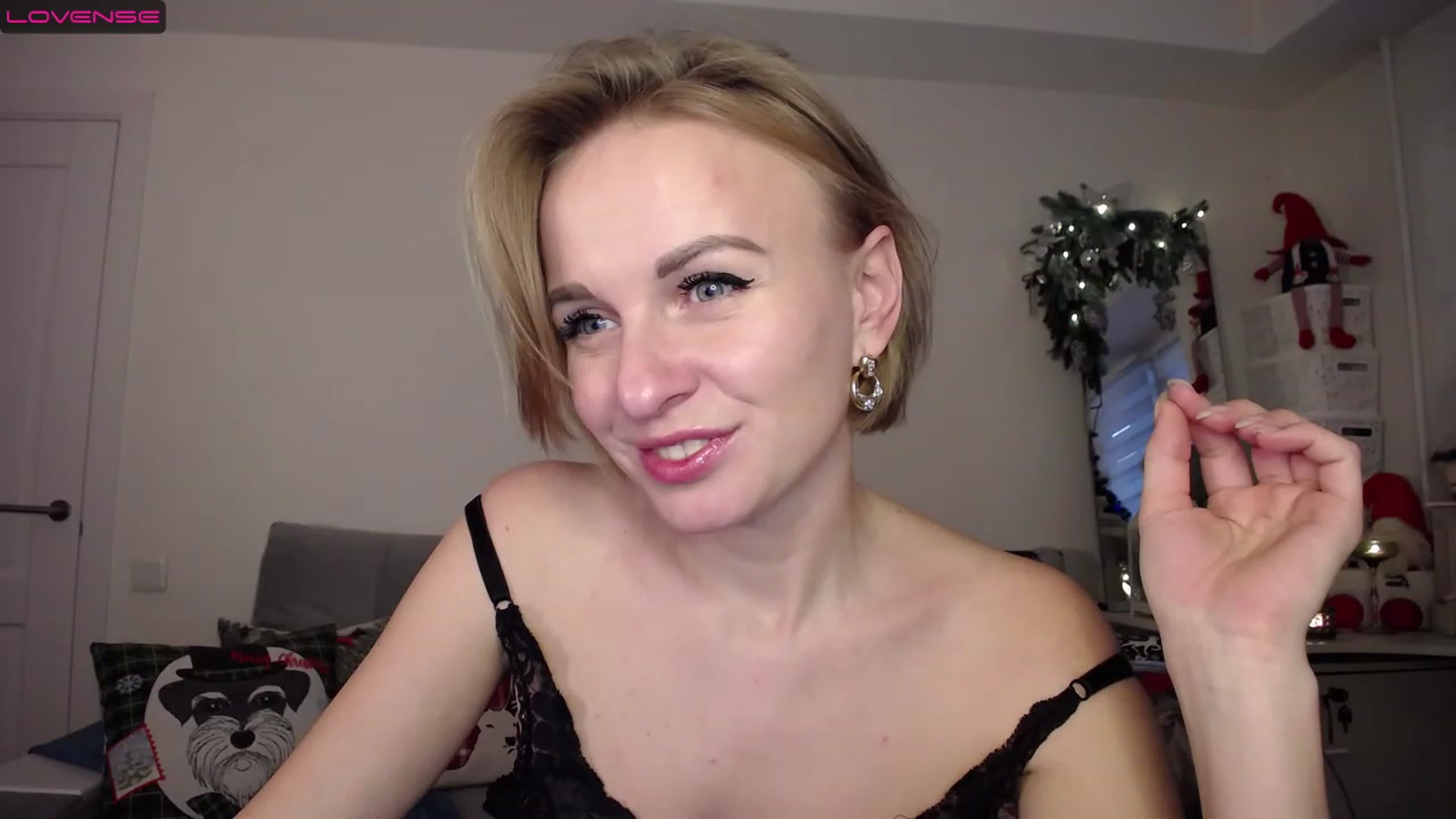 Gallery image thumbnail from MyPlayfullady's myfreecams stream on, 12/26/2022, 13:14 image 17 of 20