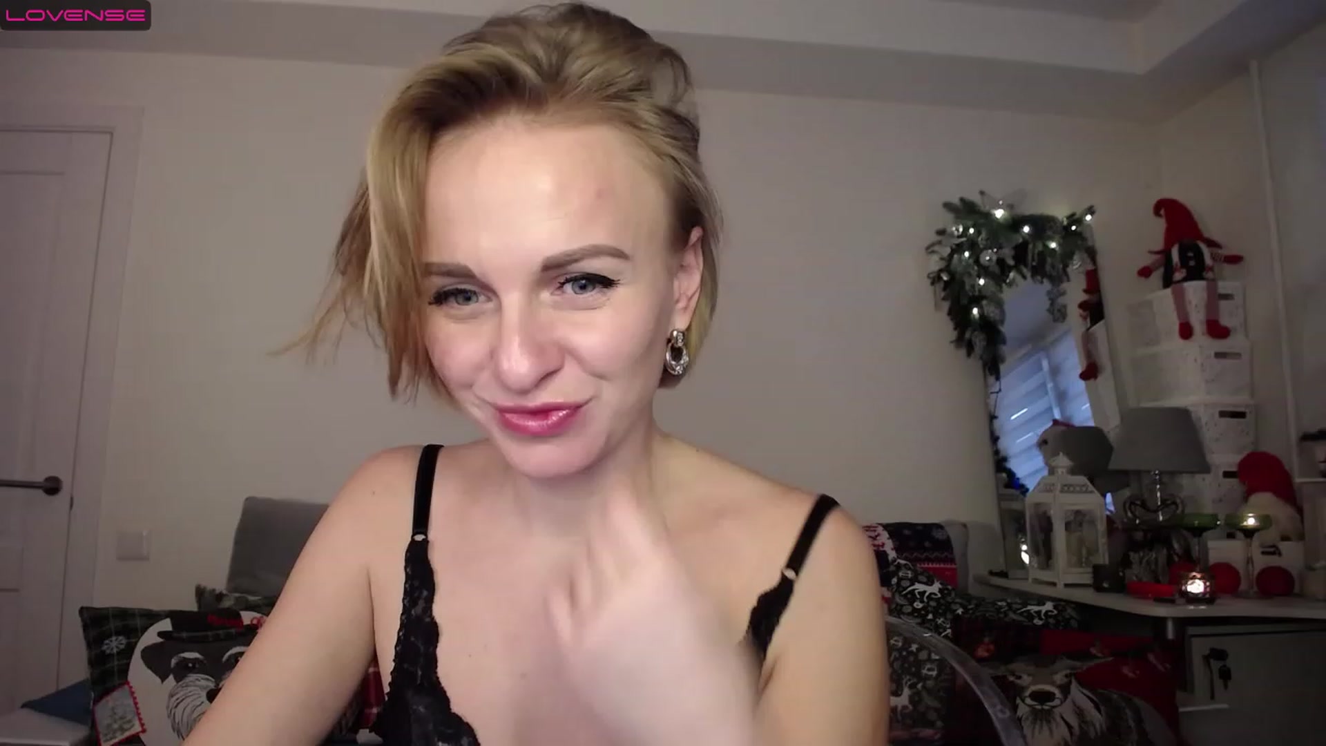 Gallery image thumbnail from MyPlayfullady's myfreecams stream on, 12/26/2022, 13:14 image 6 of 20