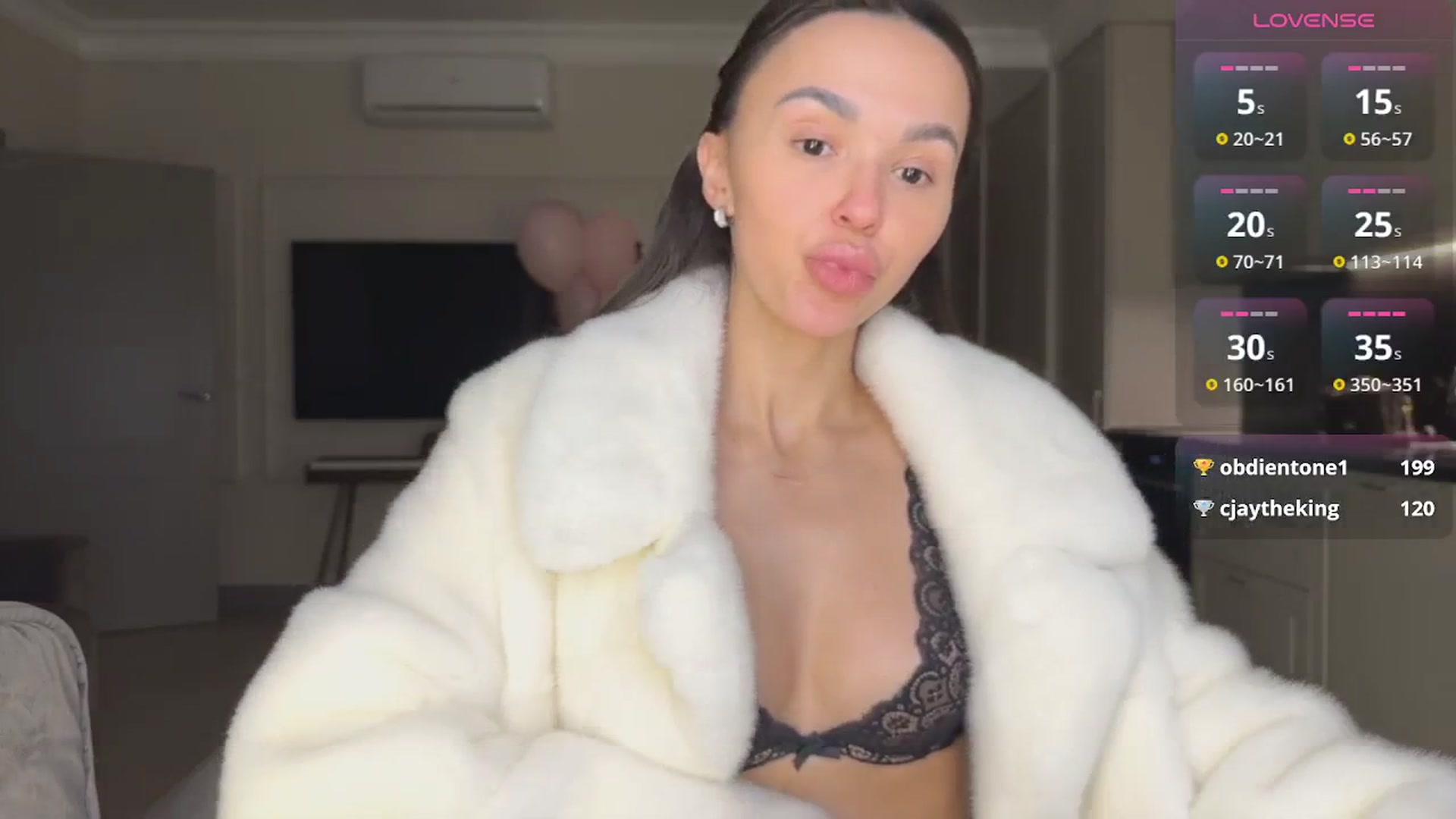 Gallery image thumbnail from MySexyQueen23's myfreecams stream on, 03/20/2026, 15:42 image 13 of 20
