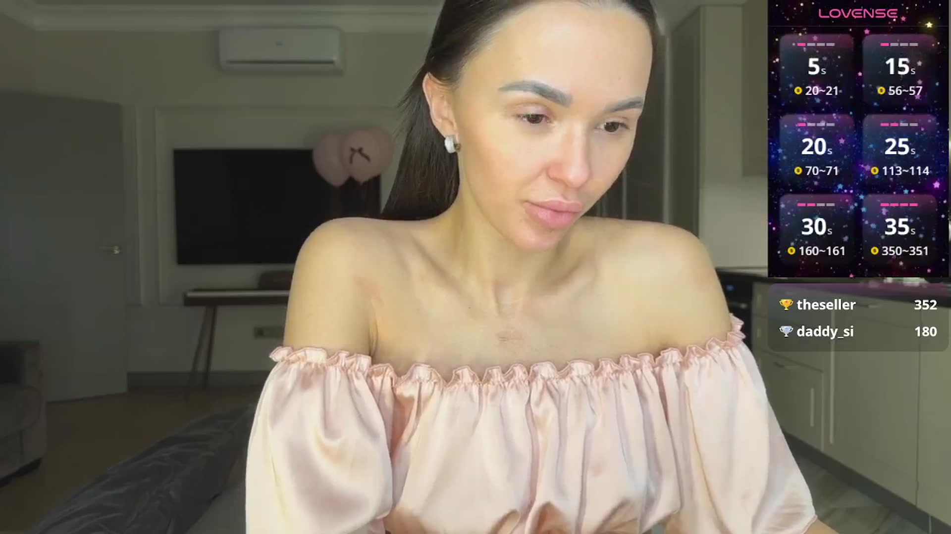 Gallery image thumbnail from MySexyQueen23's myfreecams stream on, 03/21/2026, 17:18 image 15 of 20
