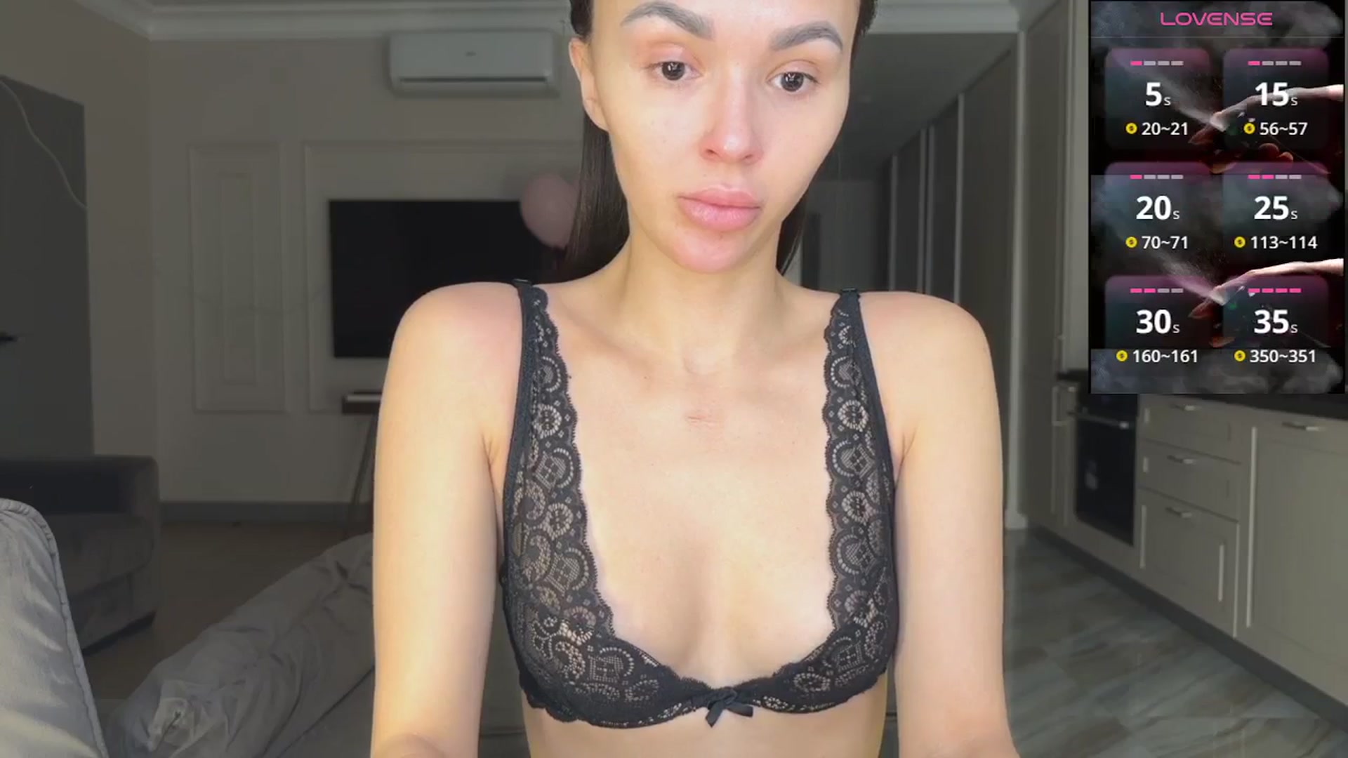 Gallery image thumbnail from MySexyQueen23's myfreecams stream on, 03/27/2026, 05:33 image 4 of 20
