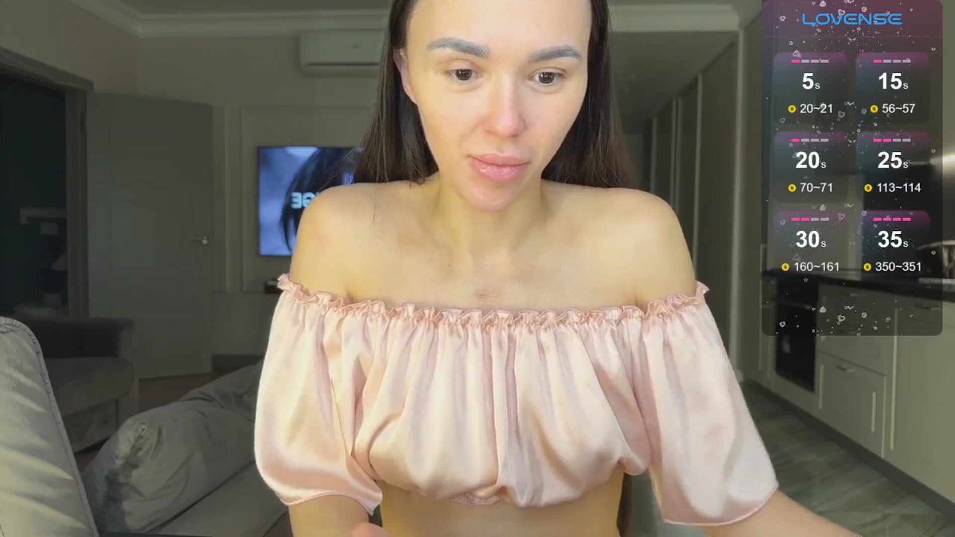 Gallery image thumbnail from MySexyQueen23's myfreecams stream on, 03/29/2026, 15:53 image 9 of 20