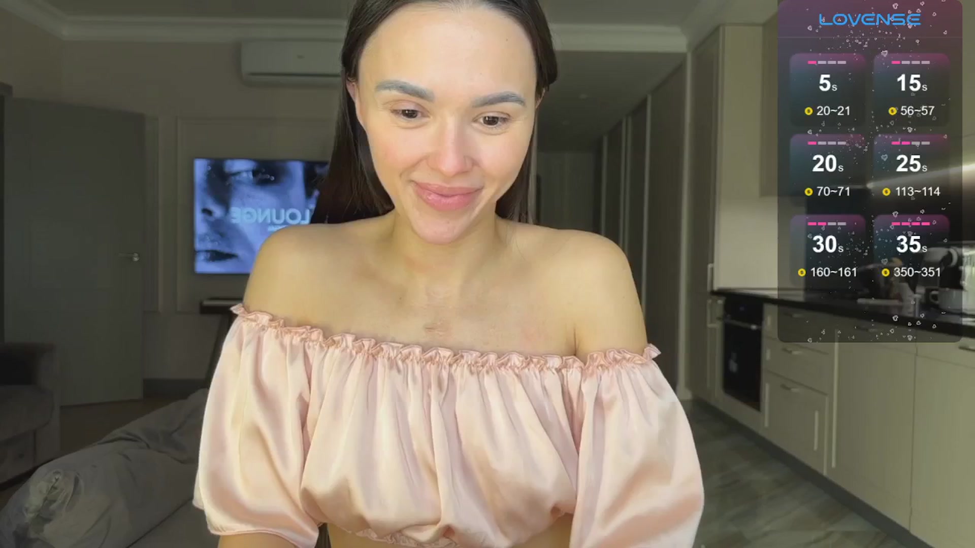 Gallery image thumbnail from MySexyQueen23's myfreecams stream on, 03/29/2026, 16:29 image 15 of 20
