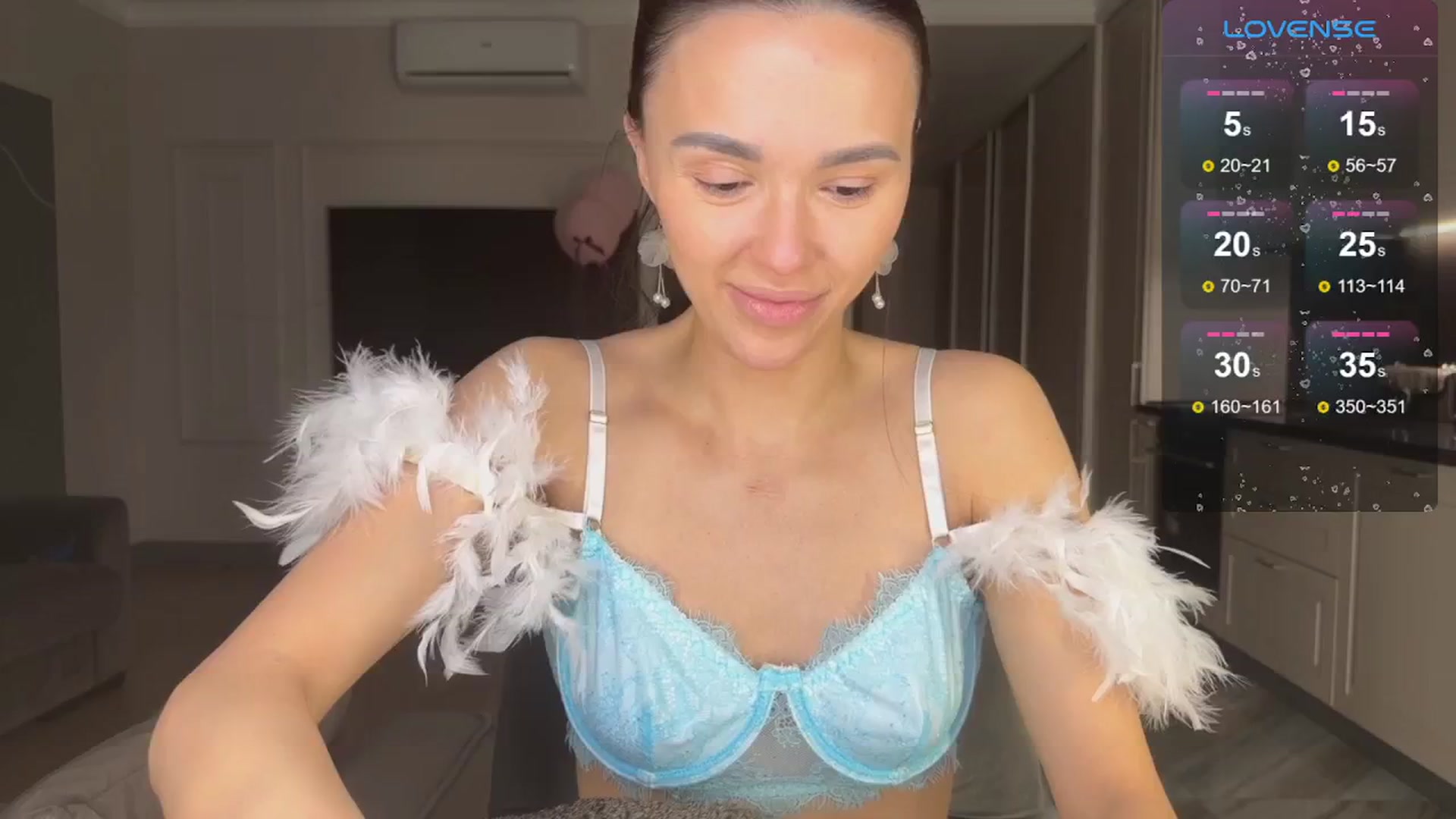 Gallery image thumbnail from MySexyQueen23's myfreecams stream on, 04/19/2026, 03:59 image 11 of 20