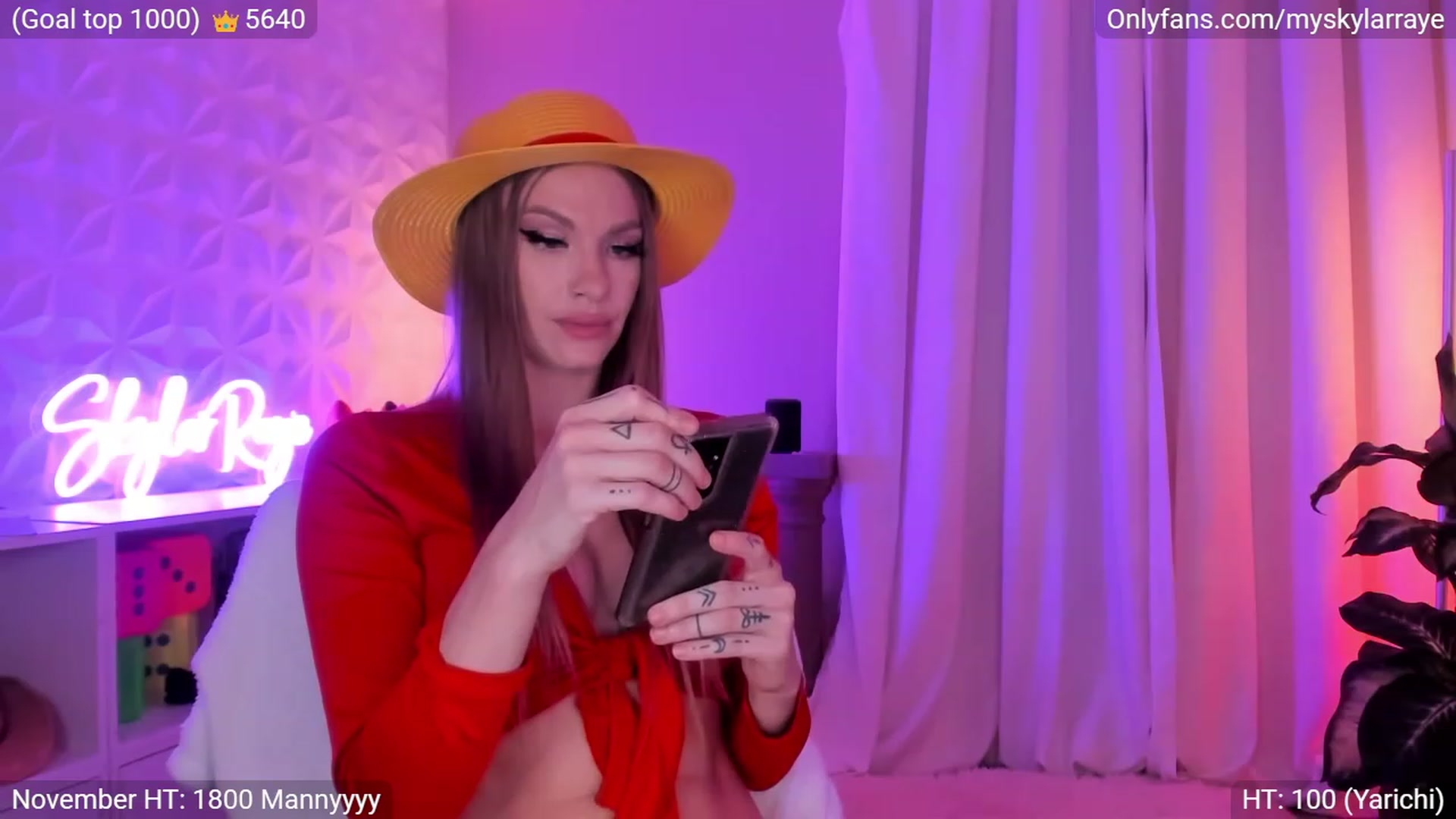 Gallery image thumbnail from MySkylarRaye's myfreecams stream on, 11/24/2022, 05:14 image 18 of 20