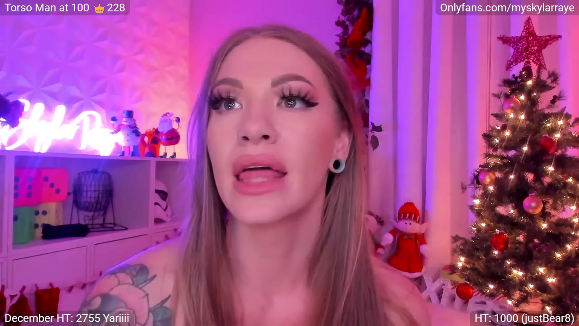 Gallery image thumbnail from MySkylarRaye's myfreecams stream on, 12/04/2022, 09:14 image 10 of 20