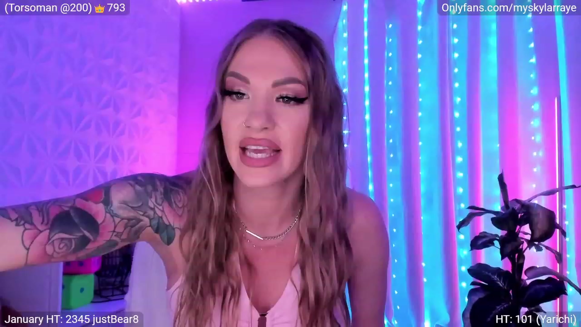 Gallery image thumbnail from MySkylarRaye's myfreecams stream on, 01/12/2023, 02:03 image 5 of 20