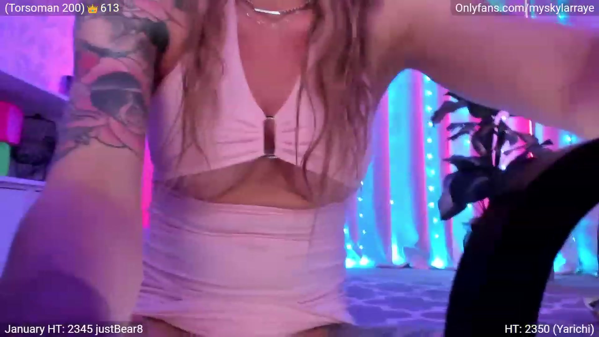 Gallery image thumbnail from MySkylarRaye's myfreecams stream on, 01/12/2023, 04:30 image 19 of 20