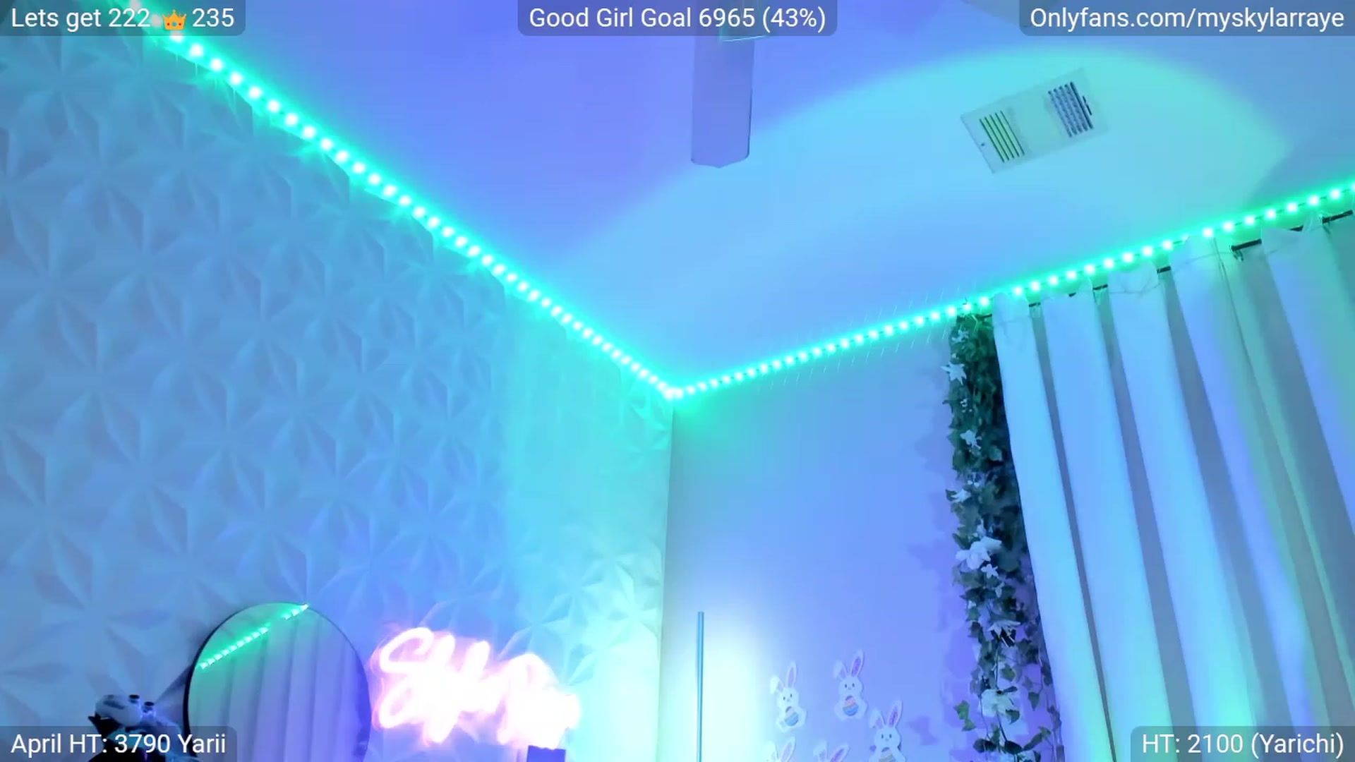 Gallery image thumbnail from MySkylarRaye's myfreecams stream on, 04/21/2023, 07:03 image 10 of 20