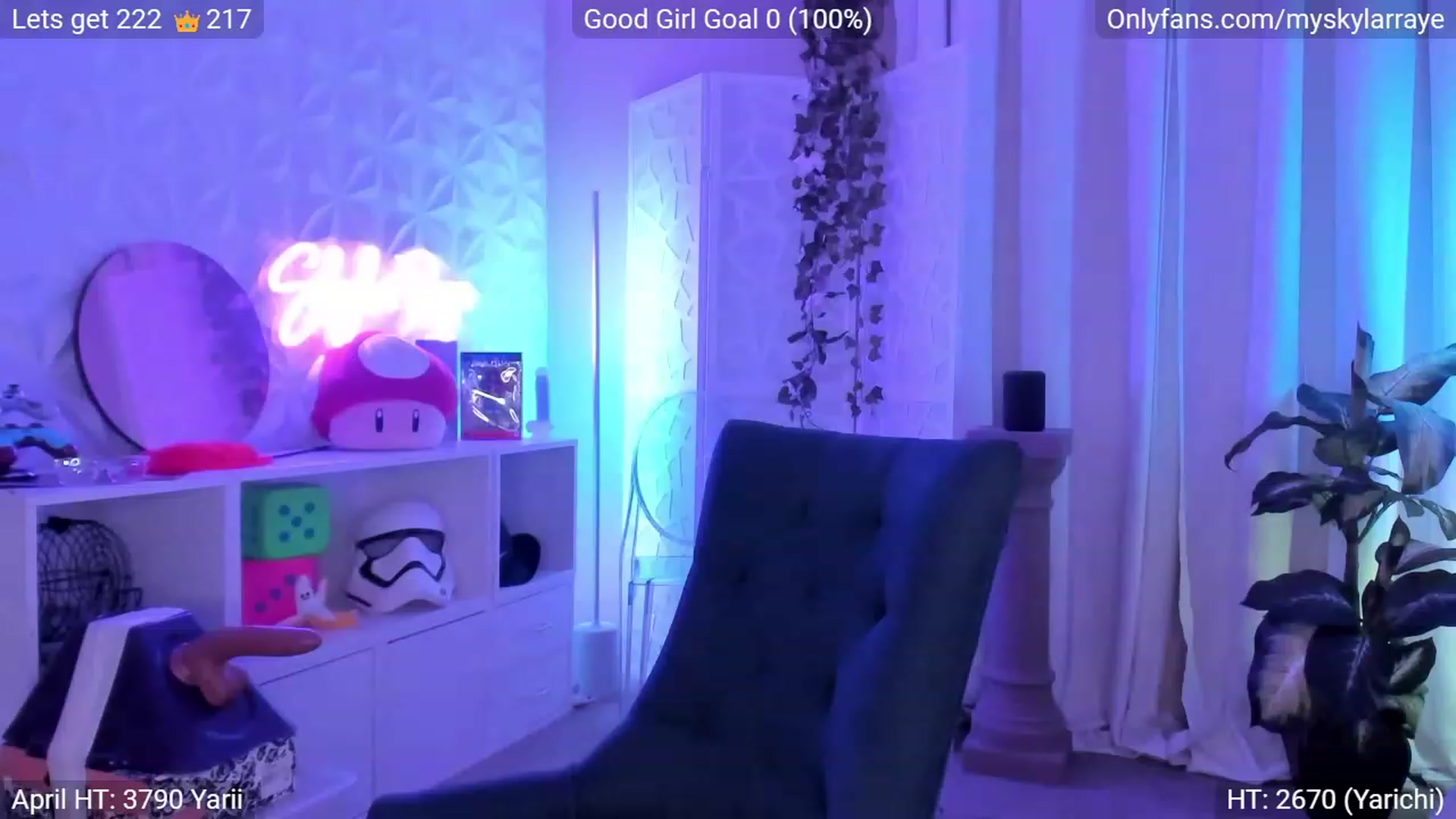 Gallery image thumbnail from MySkylarRaye's myfreecams stream on, 04/28/2023, 06:26 image 4 of 20