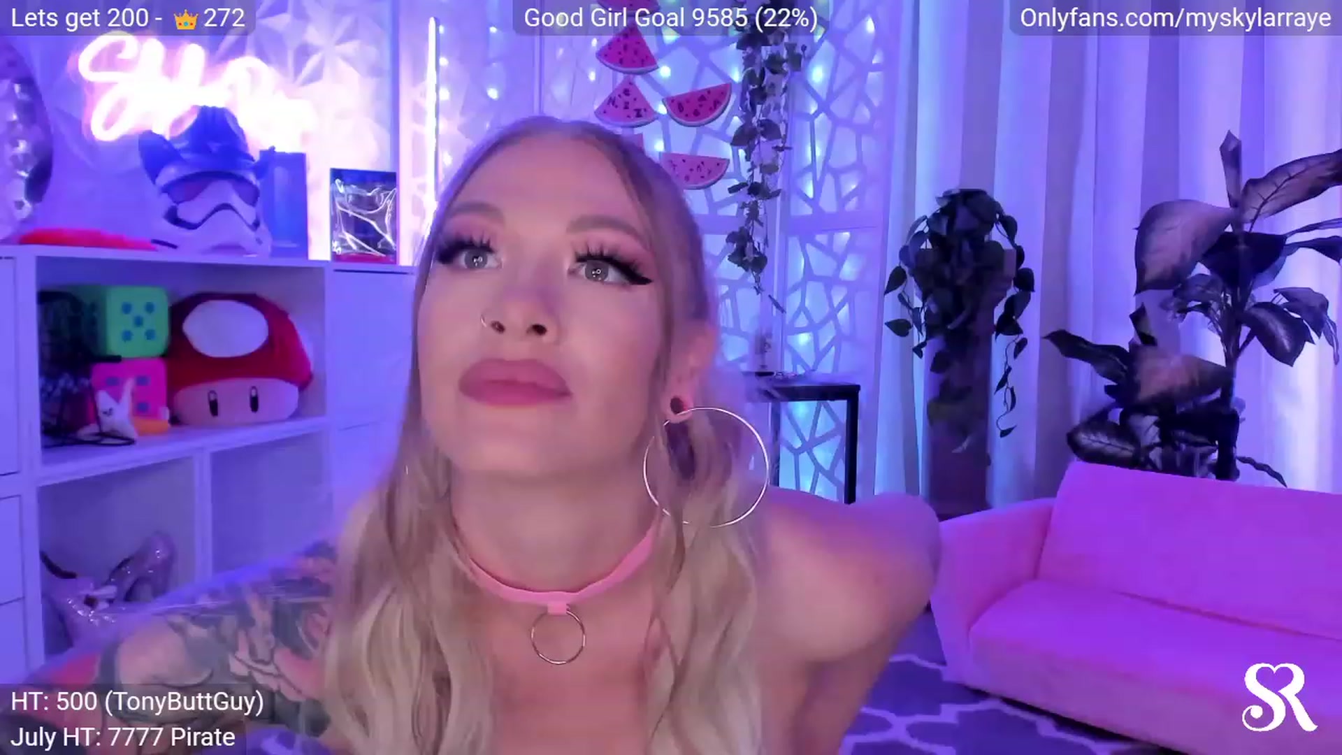 Gallery image thumbnail from MySkylarRaye's myfreecams stream on, 07/24/2023, 03:25 image 1 of 20