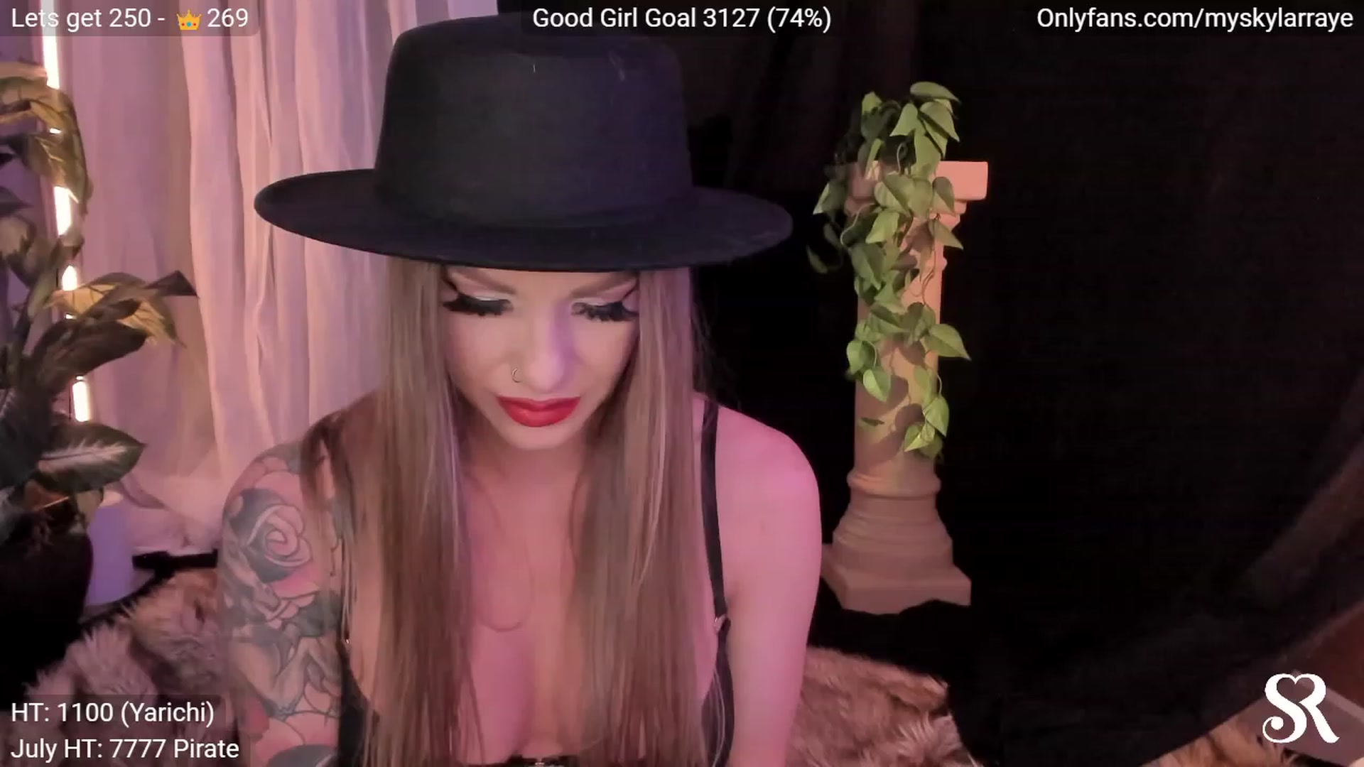 Gallery image thumbnail from MySkylarRaye's myfreecams stream on, 07/30/2023, 04:15 image 17 of 20
