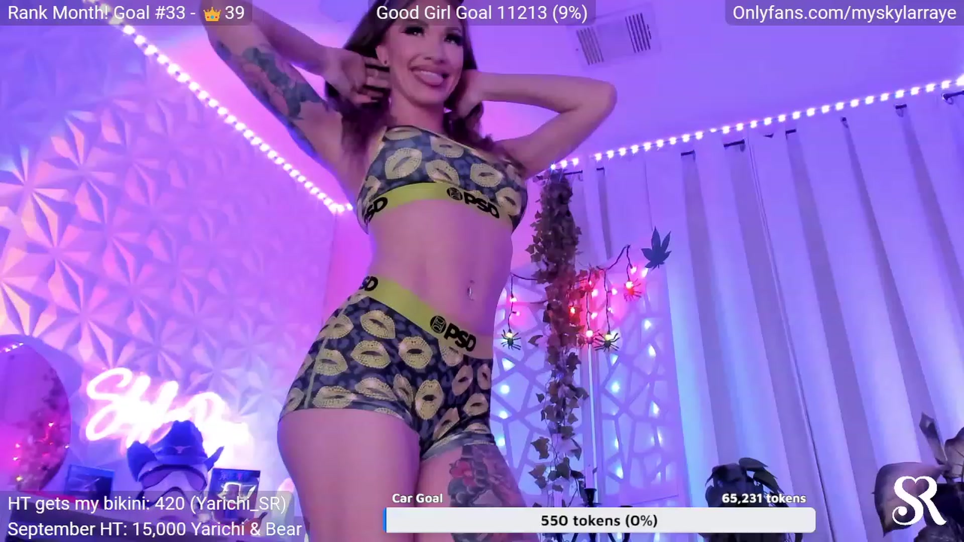 Gallery image thumbnail from MySkylarRaye's myfreecams stream on, 09/27/2023, 04:04 image 3 of 20