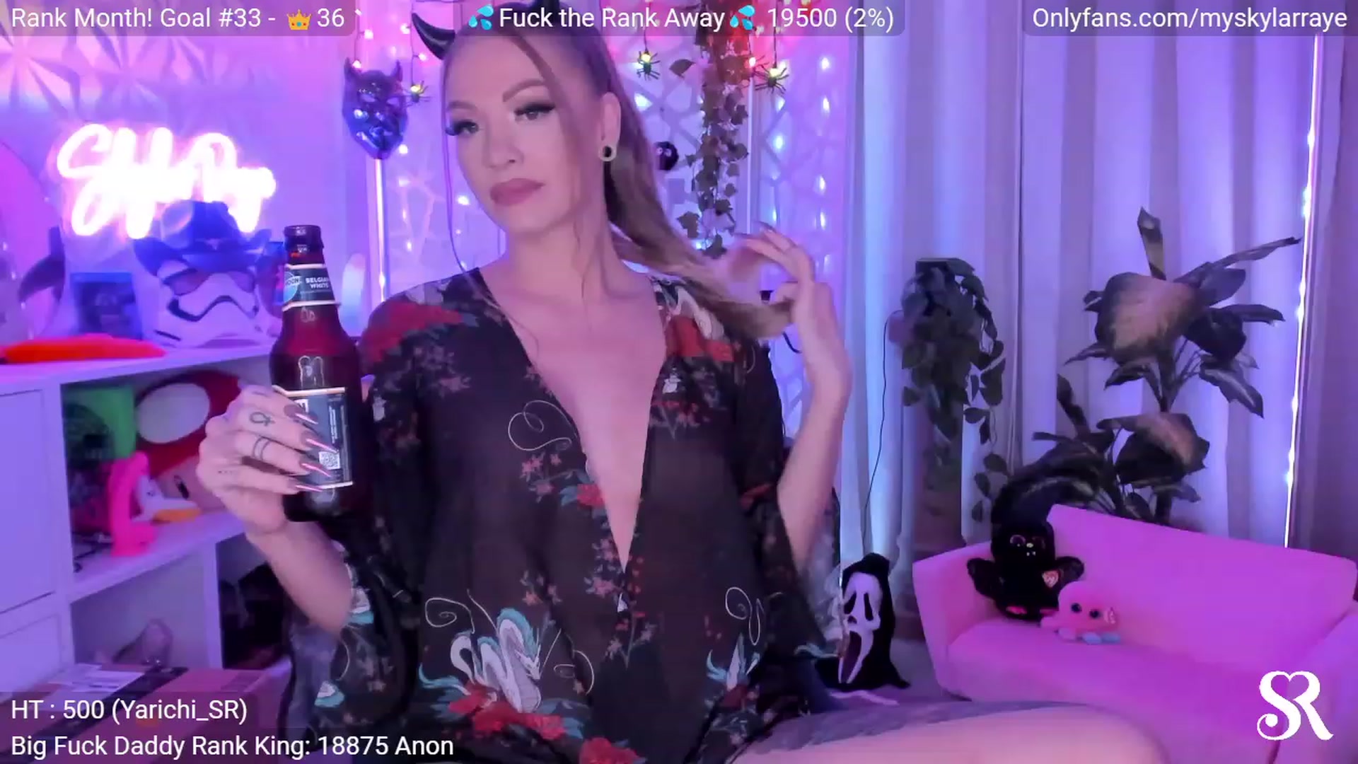 Gallery image thumbnail from MySkylarRaye's myfreecams stream on, 10/01/2023, 01:36 image 3 of 20