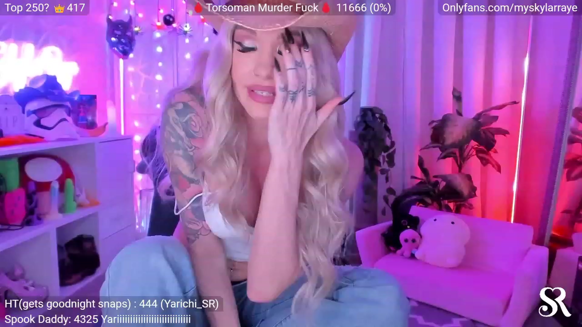 Gallery image thumbnail from MySkylarRaye's myfreecams stream on, 10/26/2023, 04:16 image 2 of 20