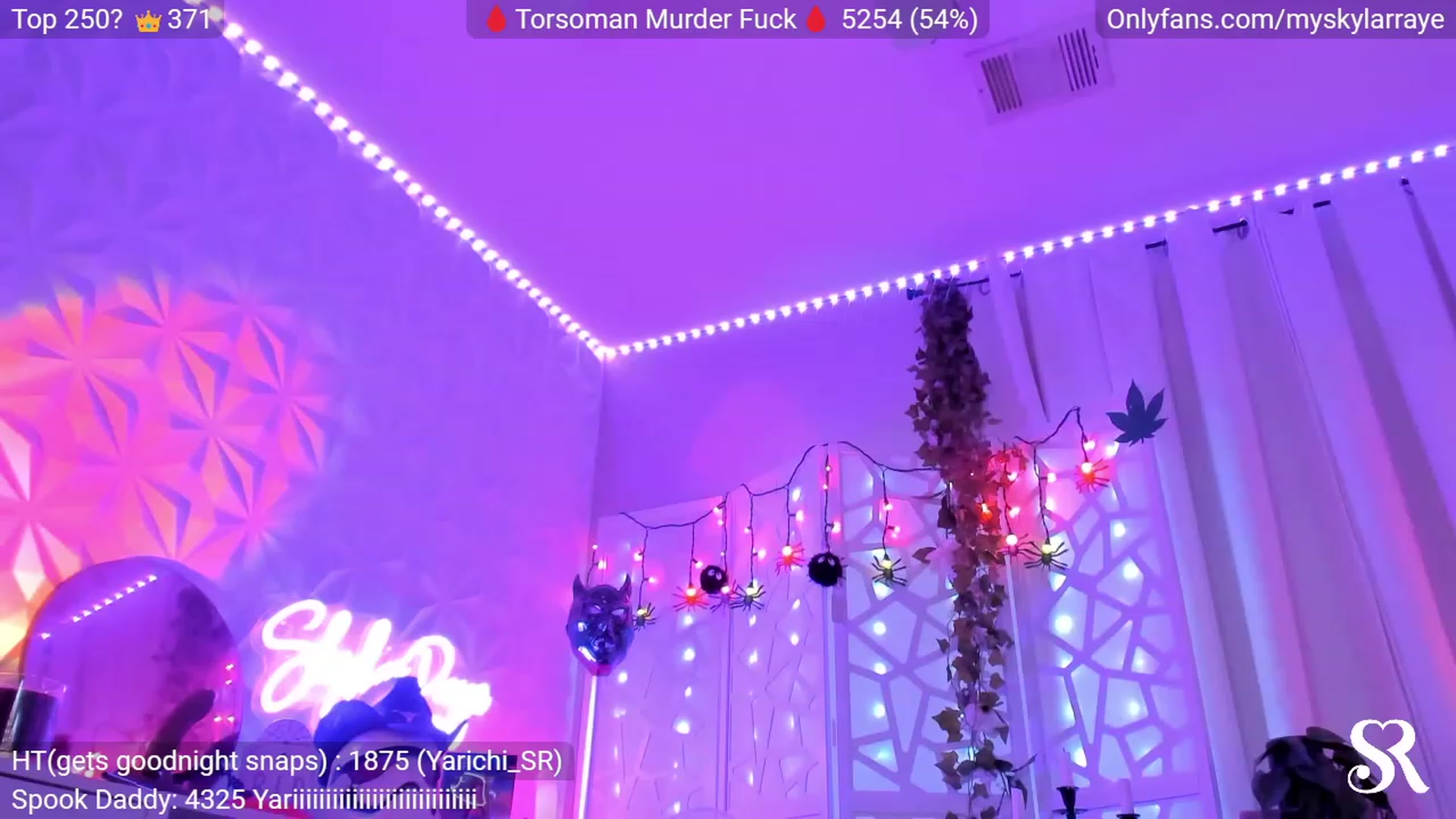 Gallery image thumbnail from MySkylarRaye's myfreecams stream on, 10/26/2023, 05:54 image 17 of 20