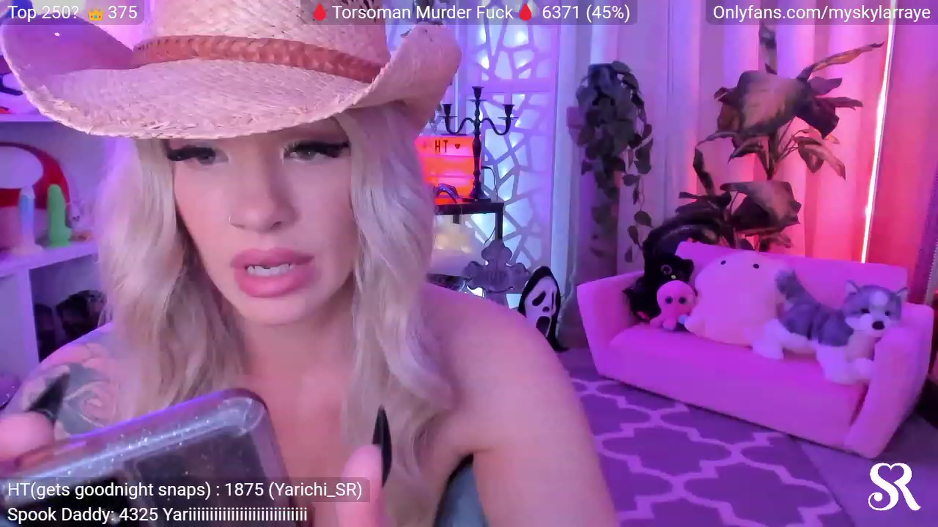 Gallery image thumbnail from MySkylarRaye's myfreecams stream on, 10/26/2023, 05:54 image 5 of 20
