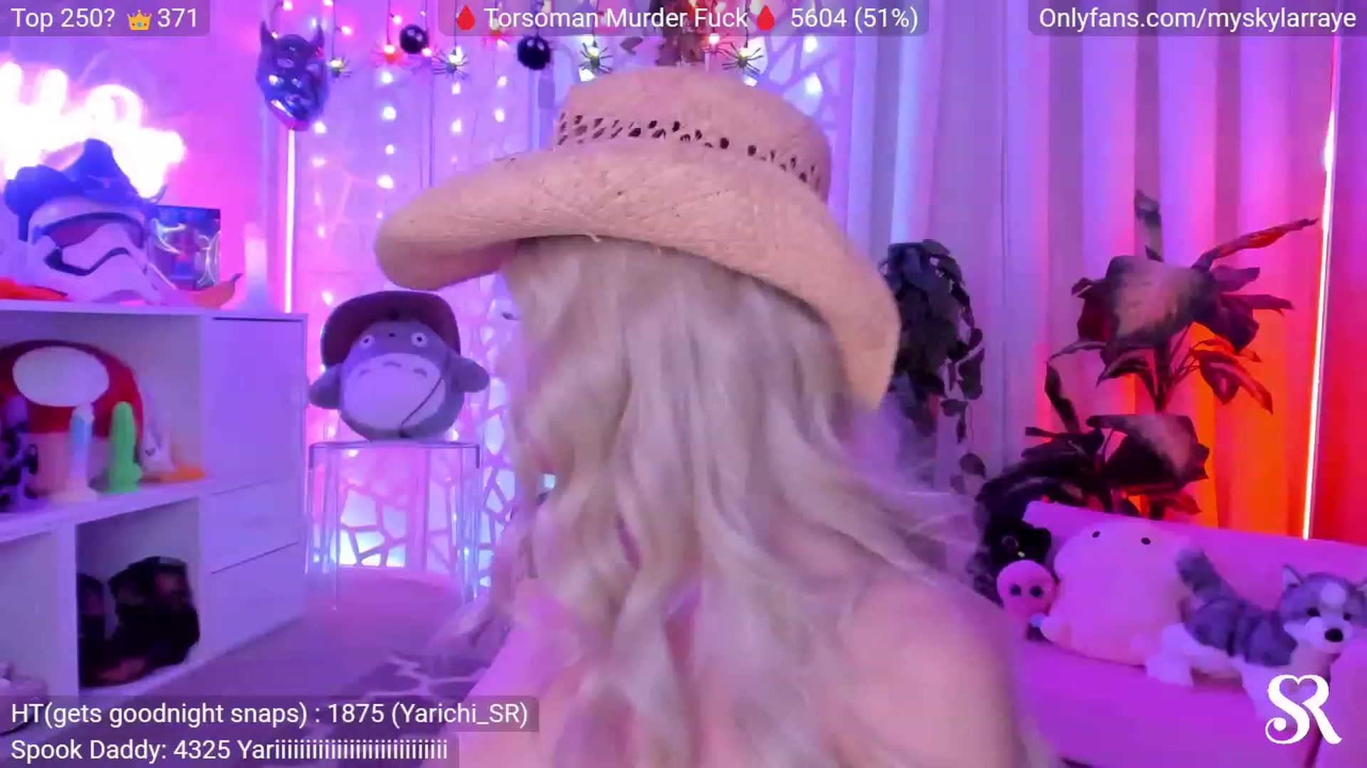 Gallery image thumbnail from MySkylarRaye's myfreecams stream on, 10/26/2023, 05:54 image 11 of 20
