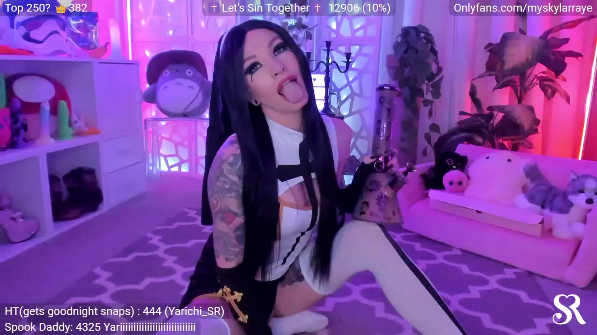 Gallery image thumbnail from MySkylarRaye's myfreecams stream on, 10/27/2023, 05:37 image 5 of 20