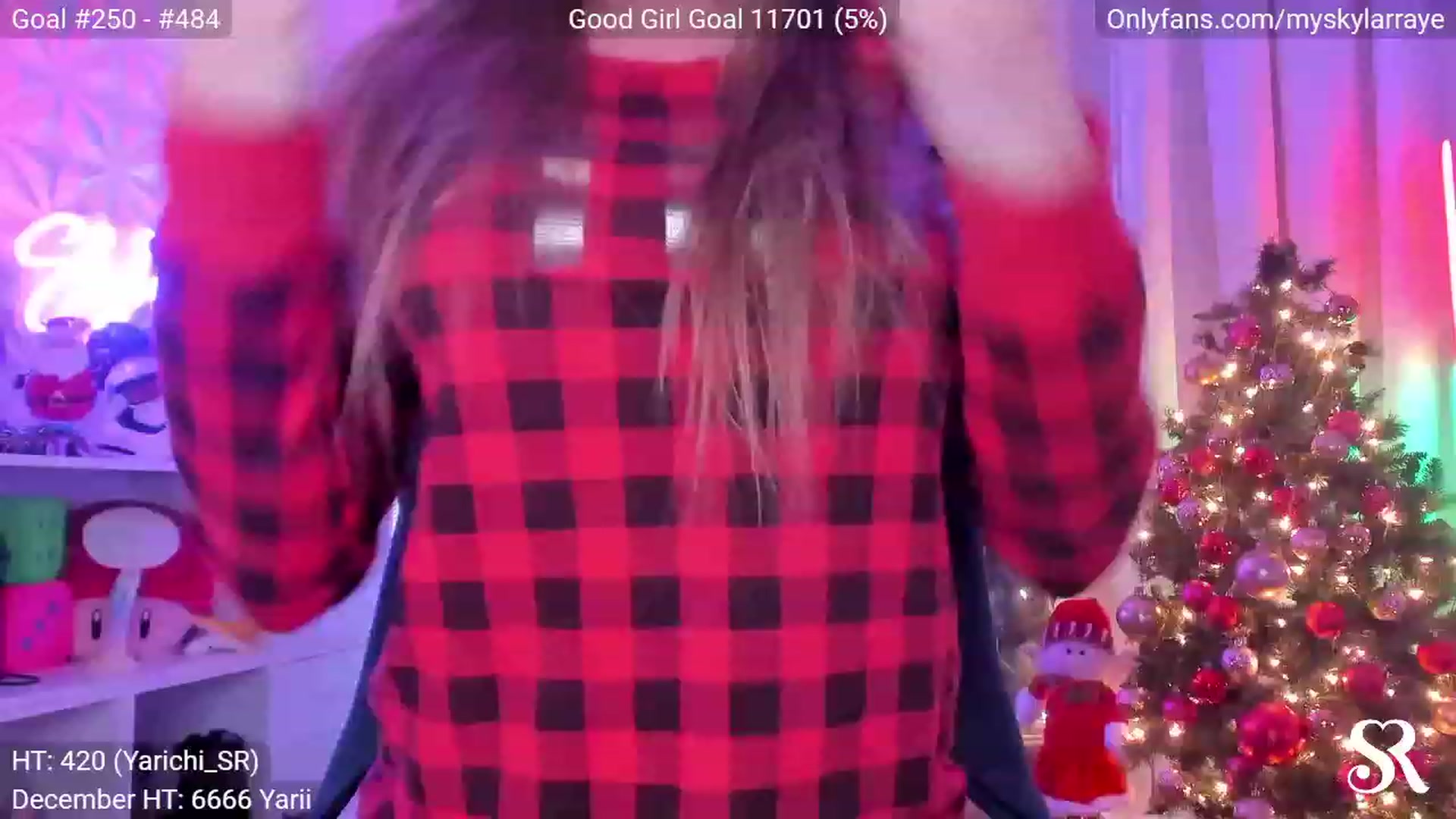Gallery image thumbnail from MySkylarRaye's myfreecams stream on, 12/12/2023, 02:42 image 15 of 20