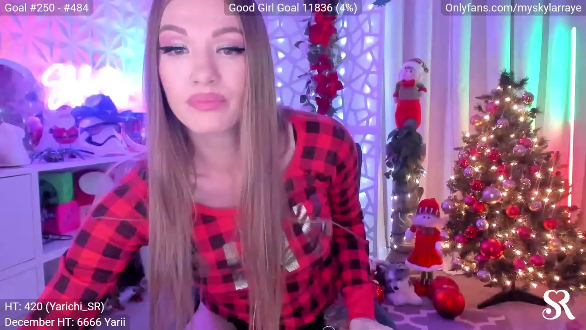 Gallery image thumbnail from MySkylarRaye's myfreecams stream on, 12/12/2023, 02:42 image 6 of 20