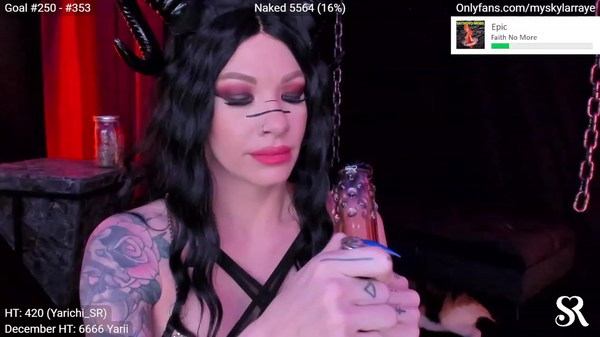 Gallery image thumbnail from MySkylarRaye's myfreecams stream on, 12/21/2023, 04:05 image 2 of 20
