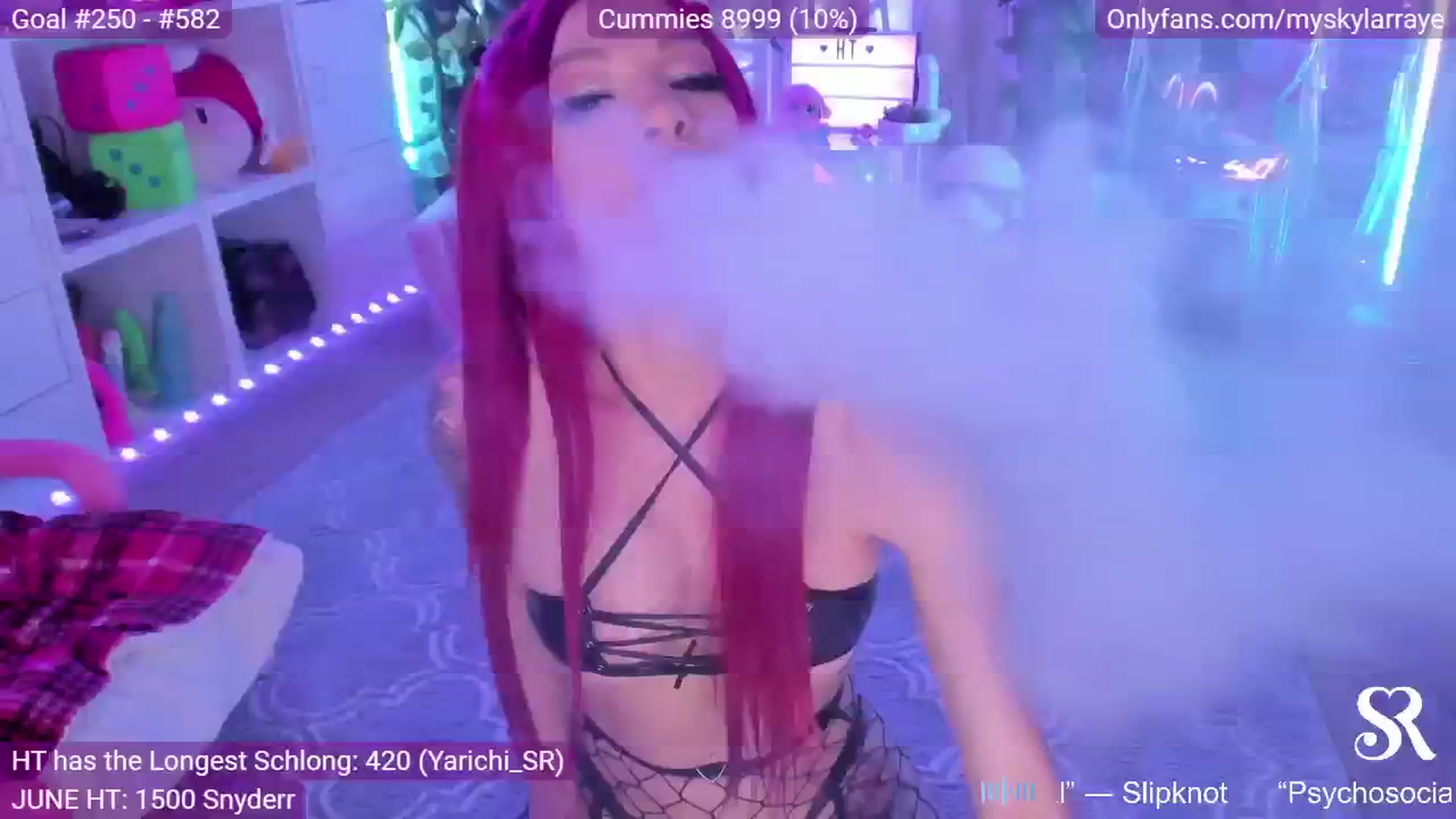 Gallery image thumbnail from MySkylarRaye's myfreecams stream on, 06/14/2024, 05:14 image 8 of 20